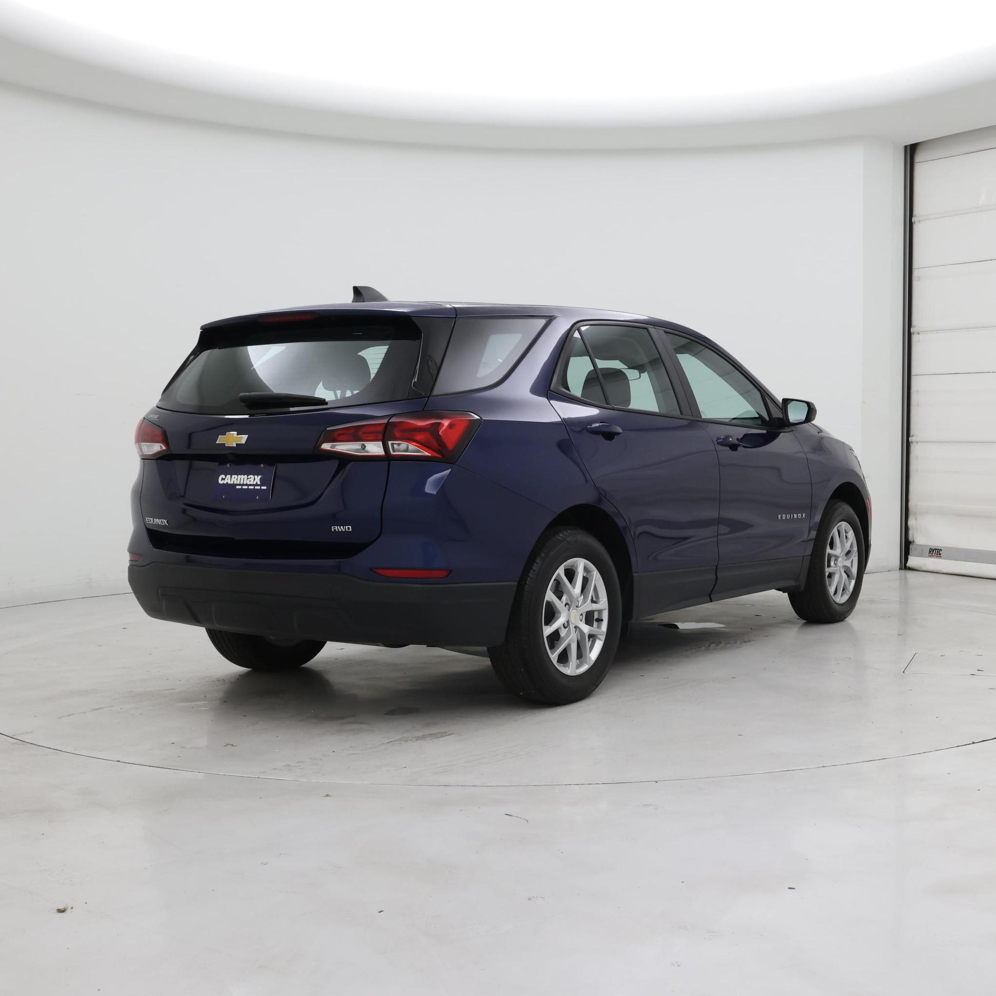 Thumbnail: 2023 Chevrolet Equinox - 8