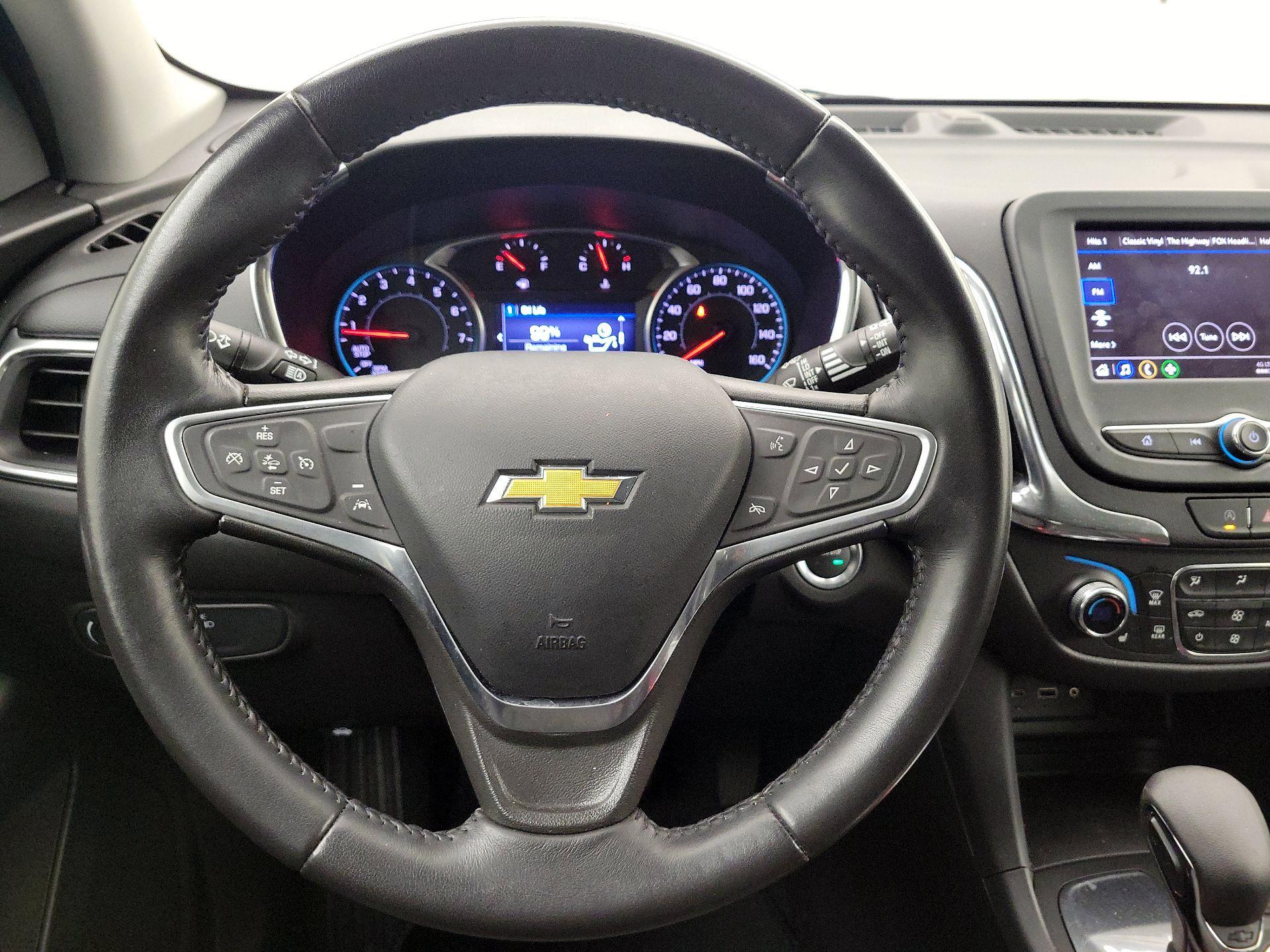 Thumbnail: 2022 Chevrolet Equinox - 10