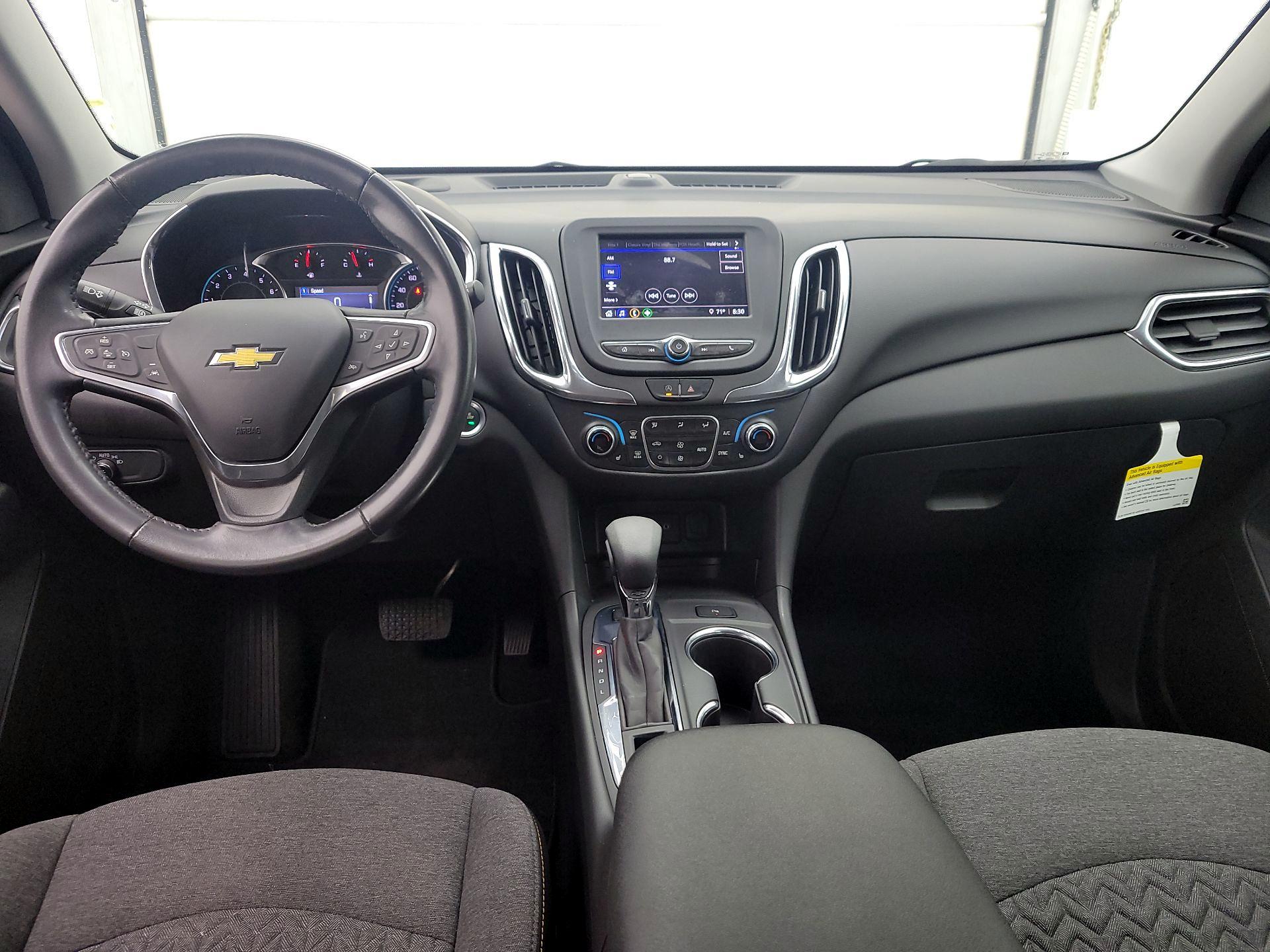 Thumbnail: 2022 Chevrolet Equinox - 9