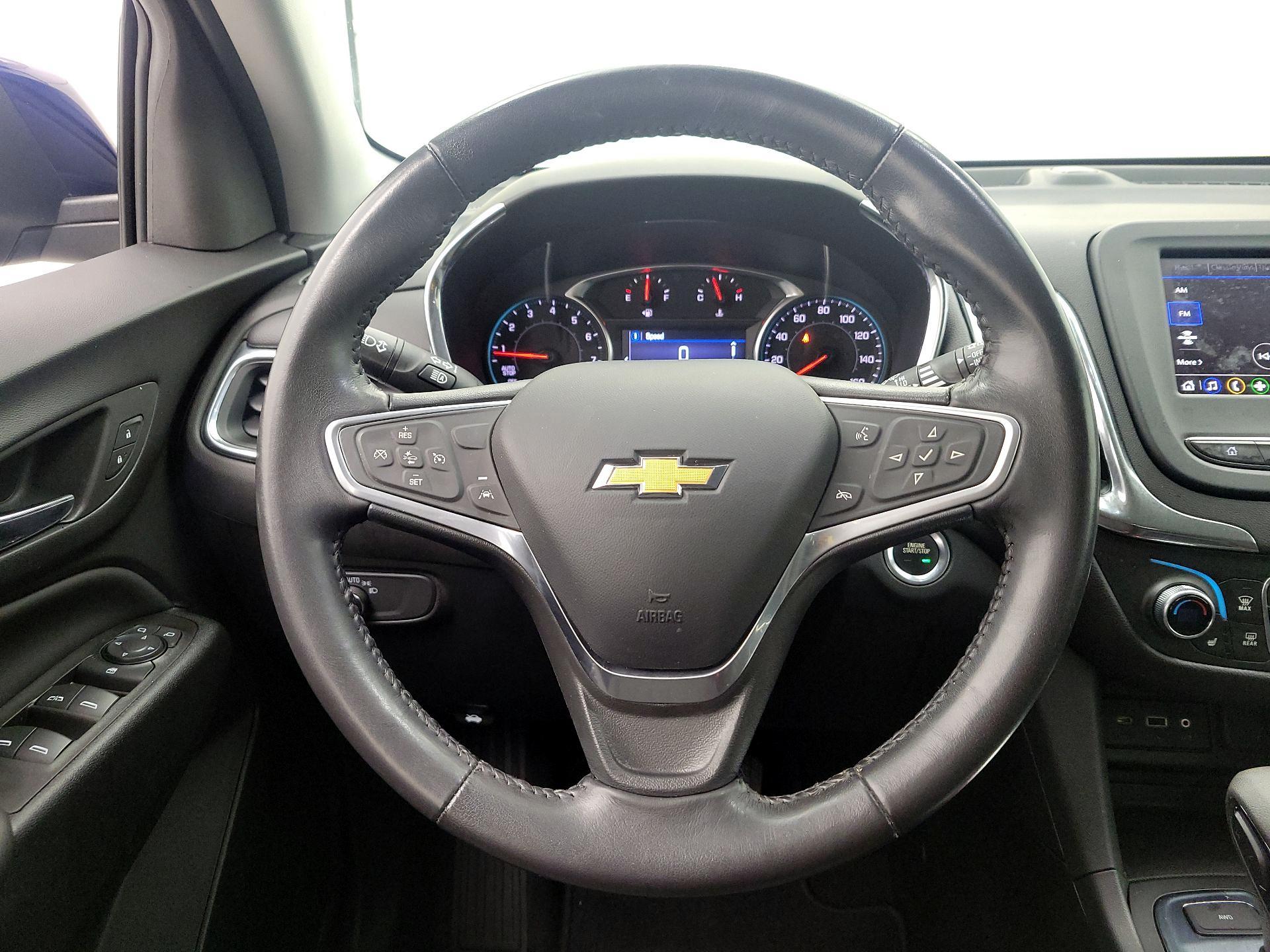 Thumbnail: 2022 Chevrolet Equinox - 10