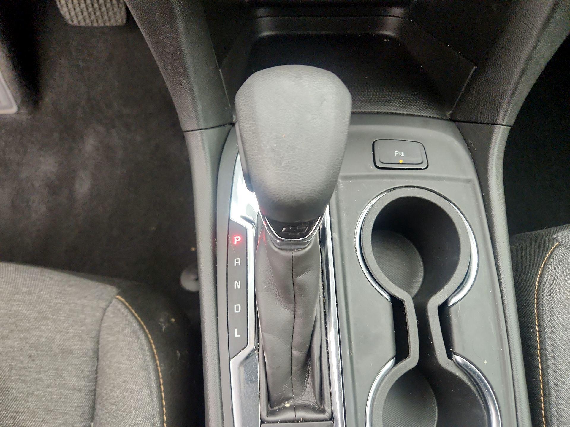 Thumbnail: 2022 Chevrolet Equinox - 17