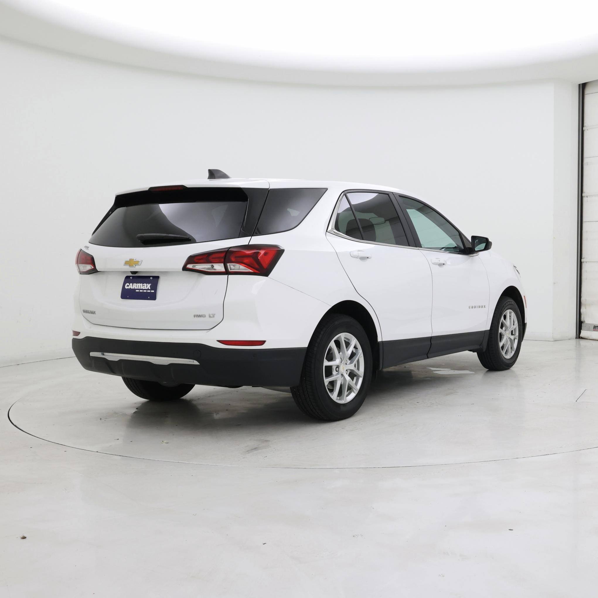 Thumbnail: 2022 Chevrolet Equinox - 8