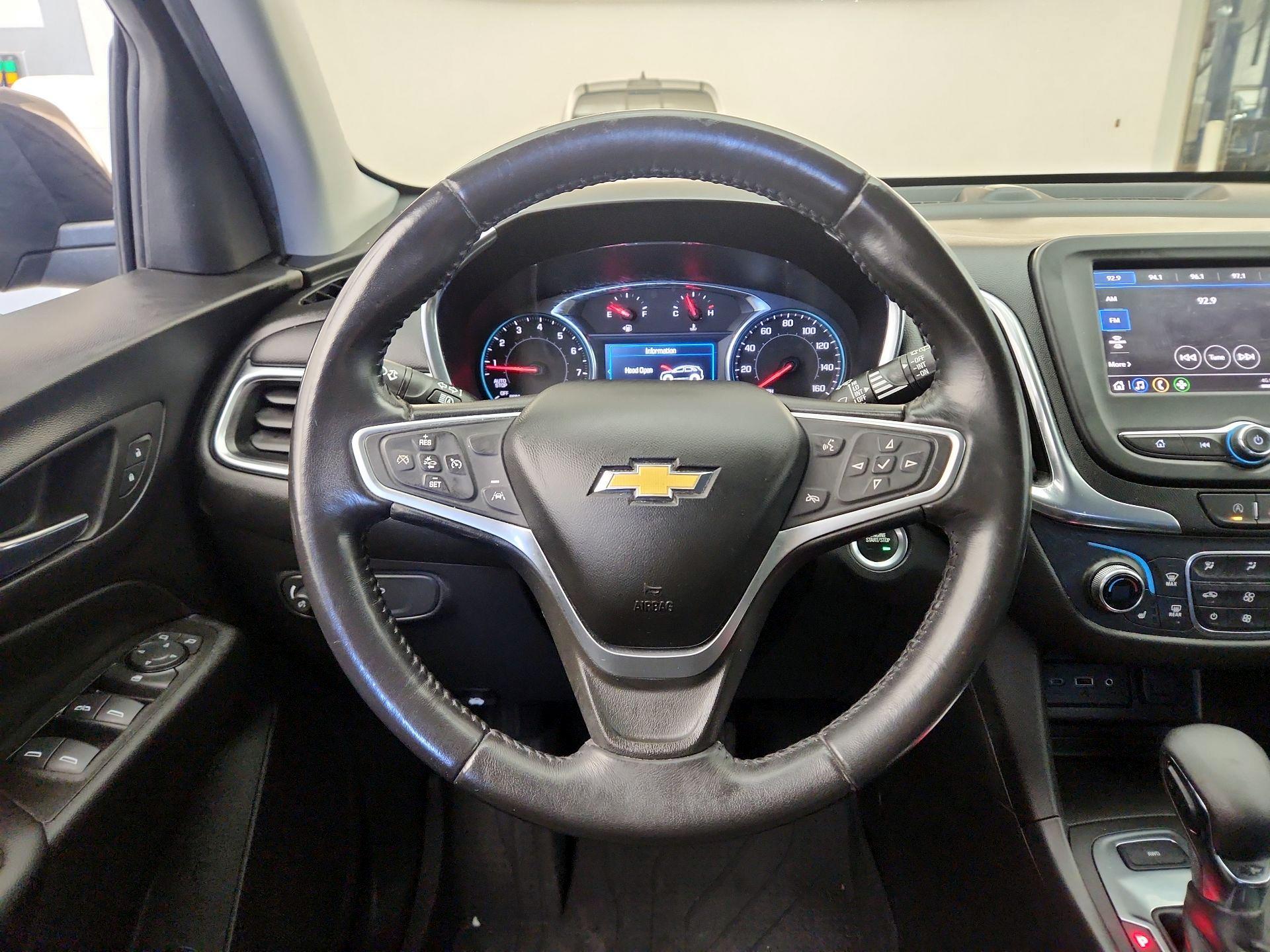 Thumbnail: 2022 Chevrolet Equinox - 10