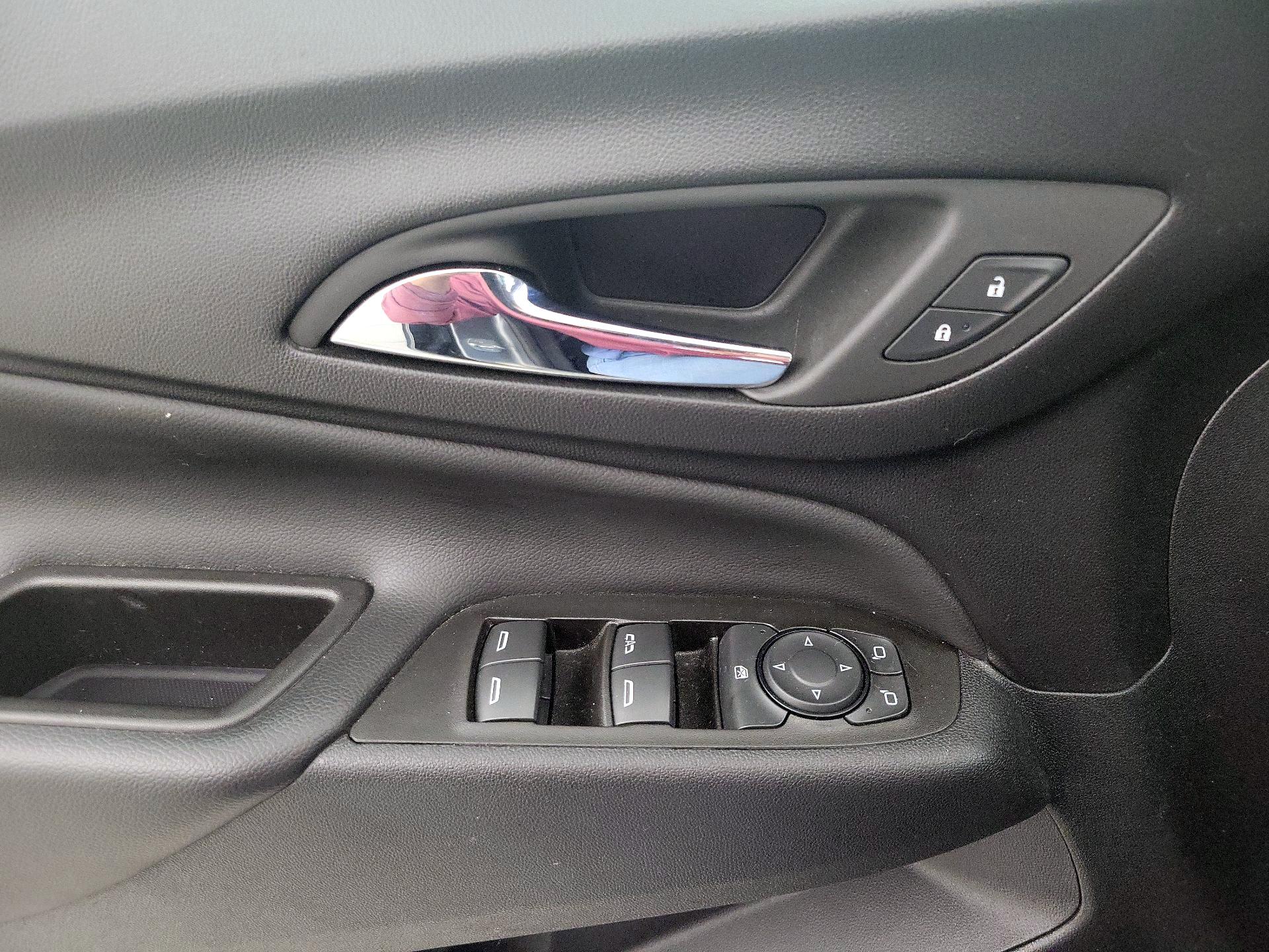 Thumbnail: 2023 Chevrolet Equinox - 12