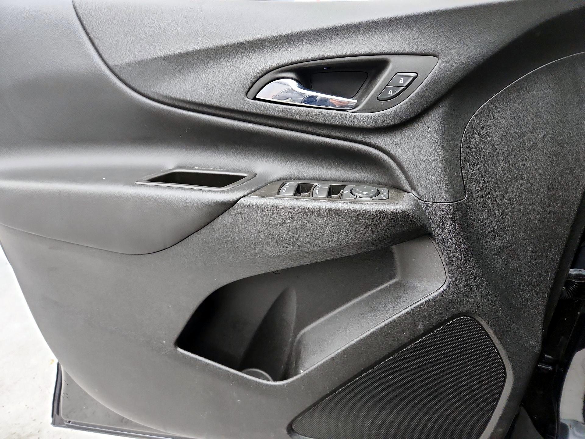 Thumbnail: 2022 Chevrolet Equinox - 12