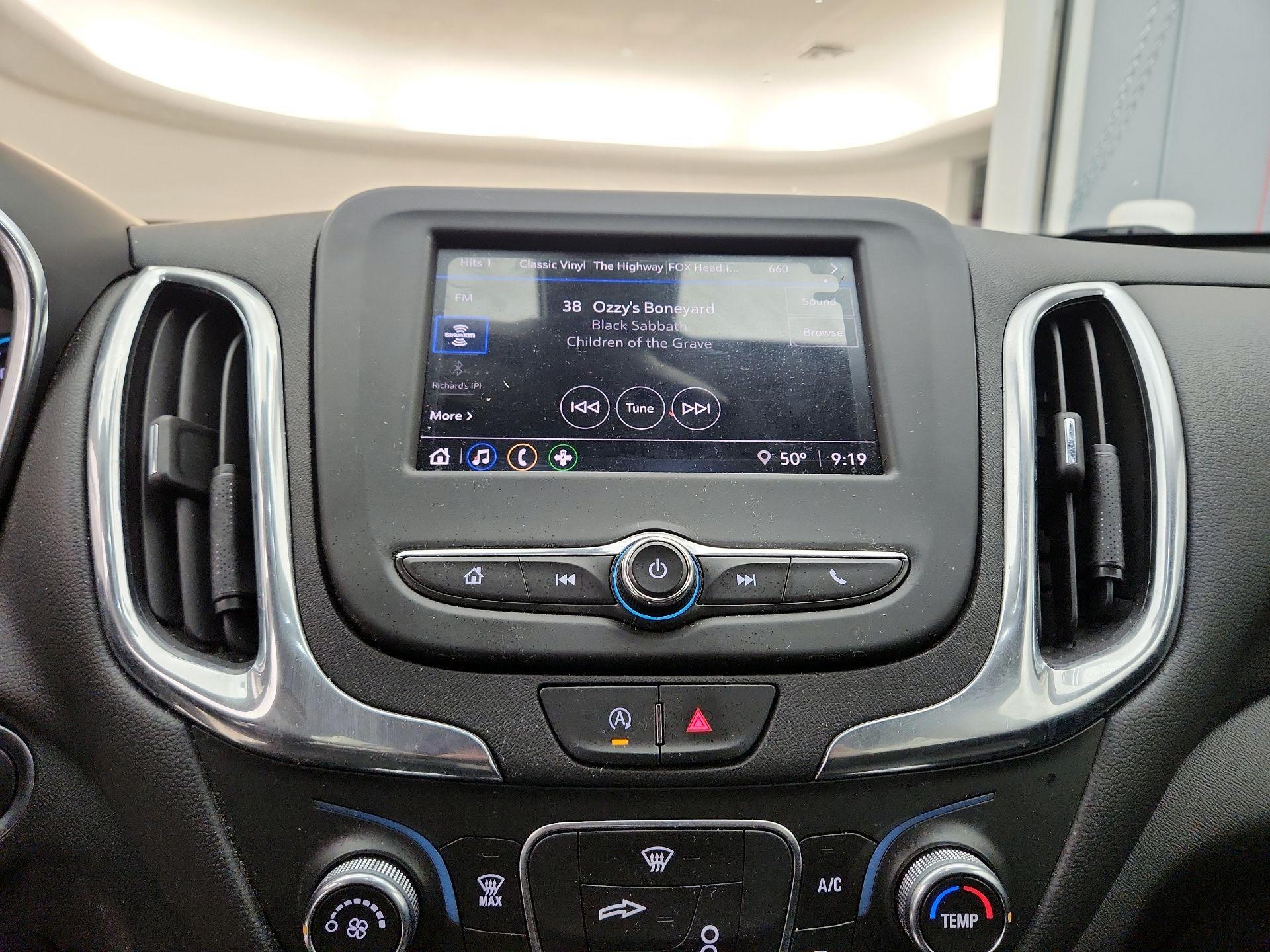 Thumbnail: 2022 Chevrolet Equinox - 15