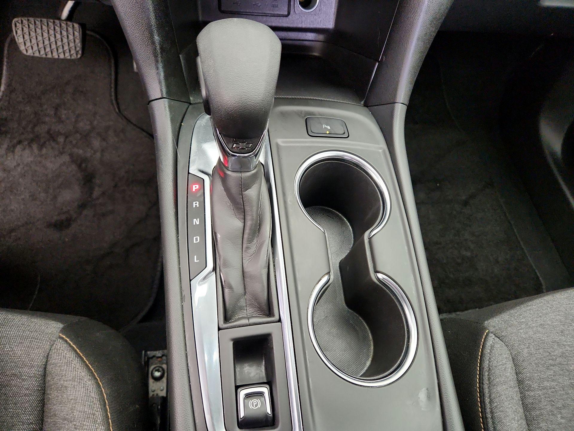 Thumbnail: 2022 Chevrolet Equinox - 18