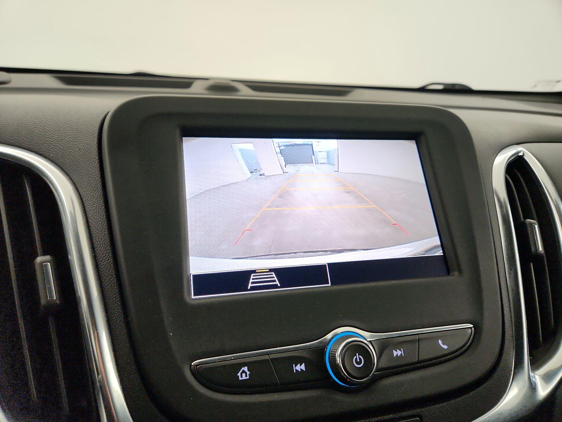 Thumbnail: 2022 Chevrolet Equinox - 14