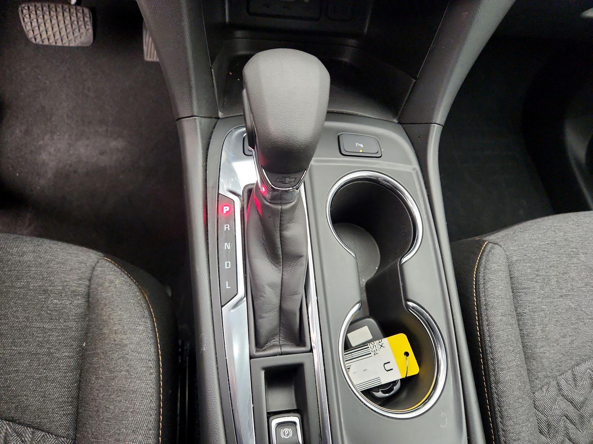 Thumbnail: 2022 Chevrolet Equinox - 17