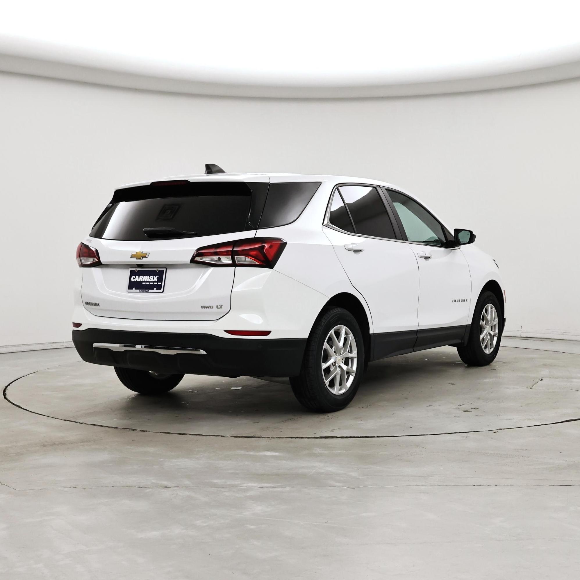 Thumbnail: 2022 Chevrolet Equinox - 8