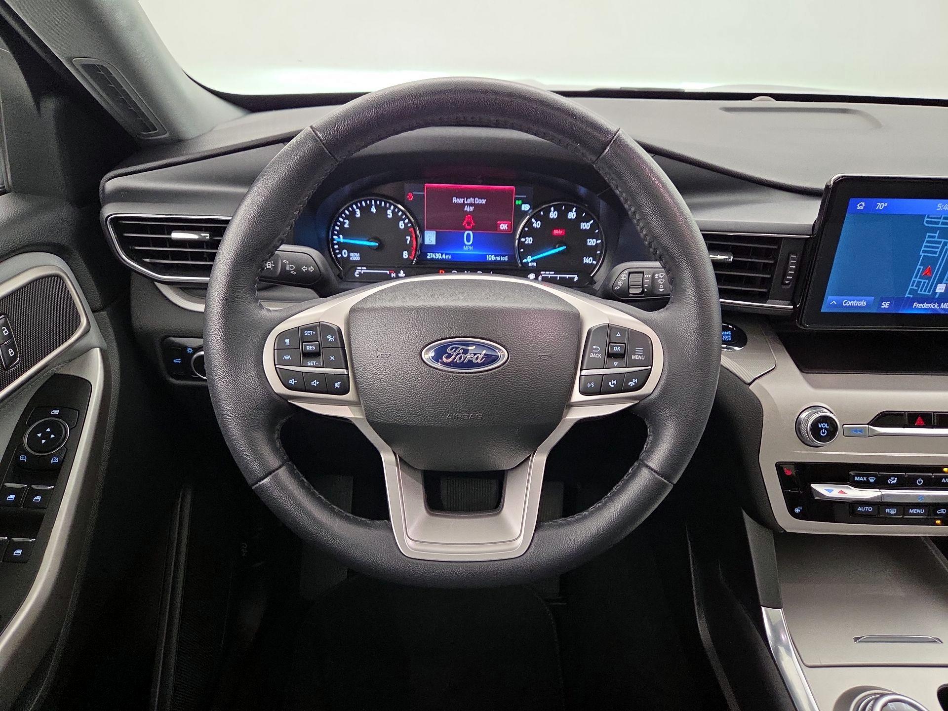 Thumbnail: 2023 Ford Explorer - 10