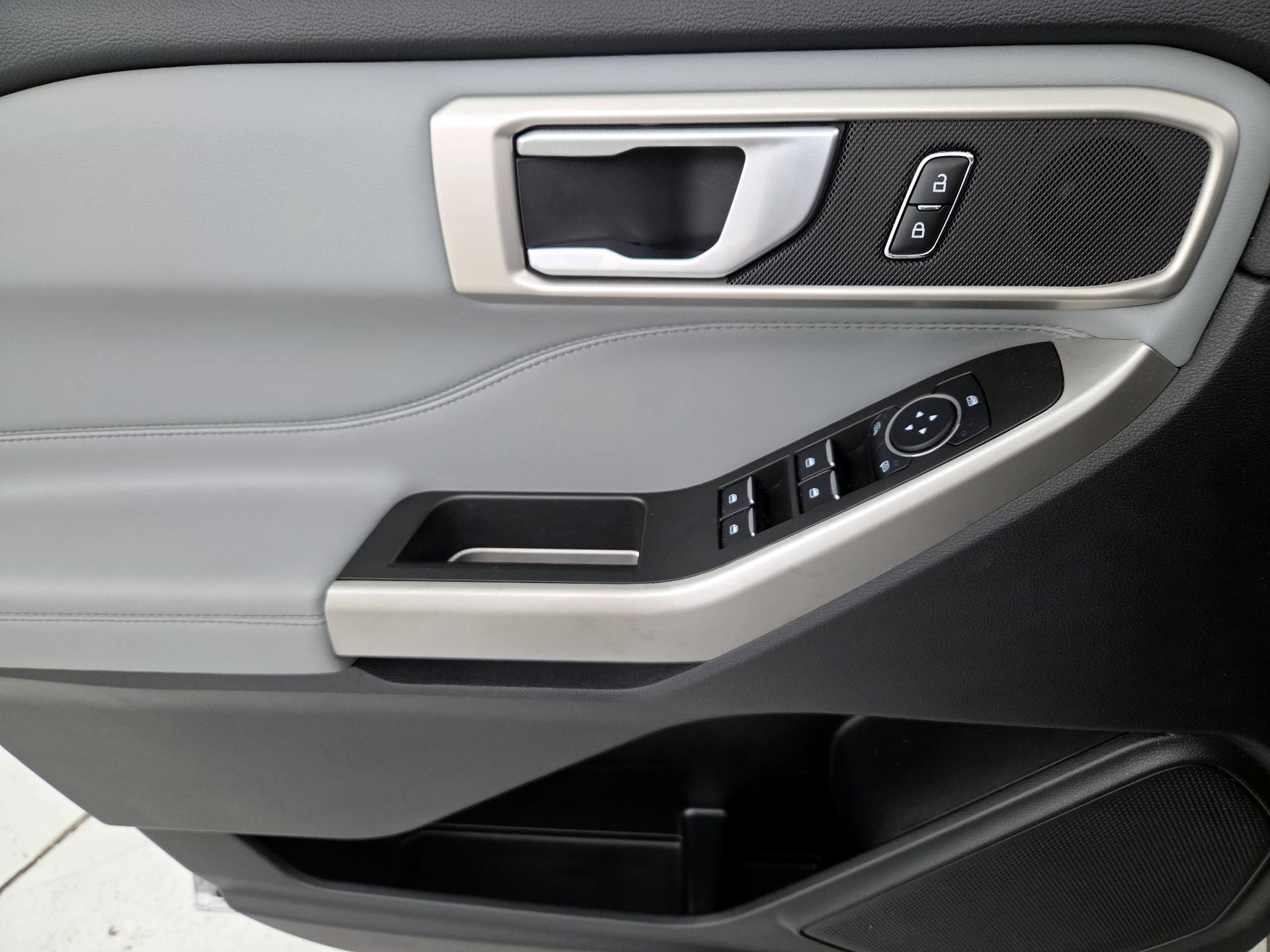 Thumbnail: 2023 Ford Explorer - 12