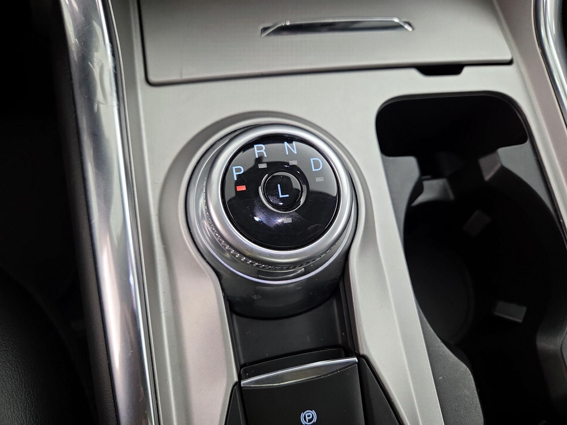 Thumbnail: 2023 Ford Explorer - 18