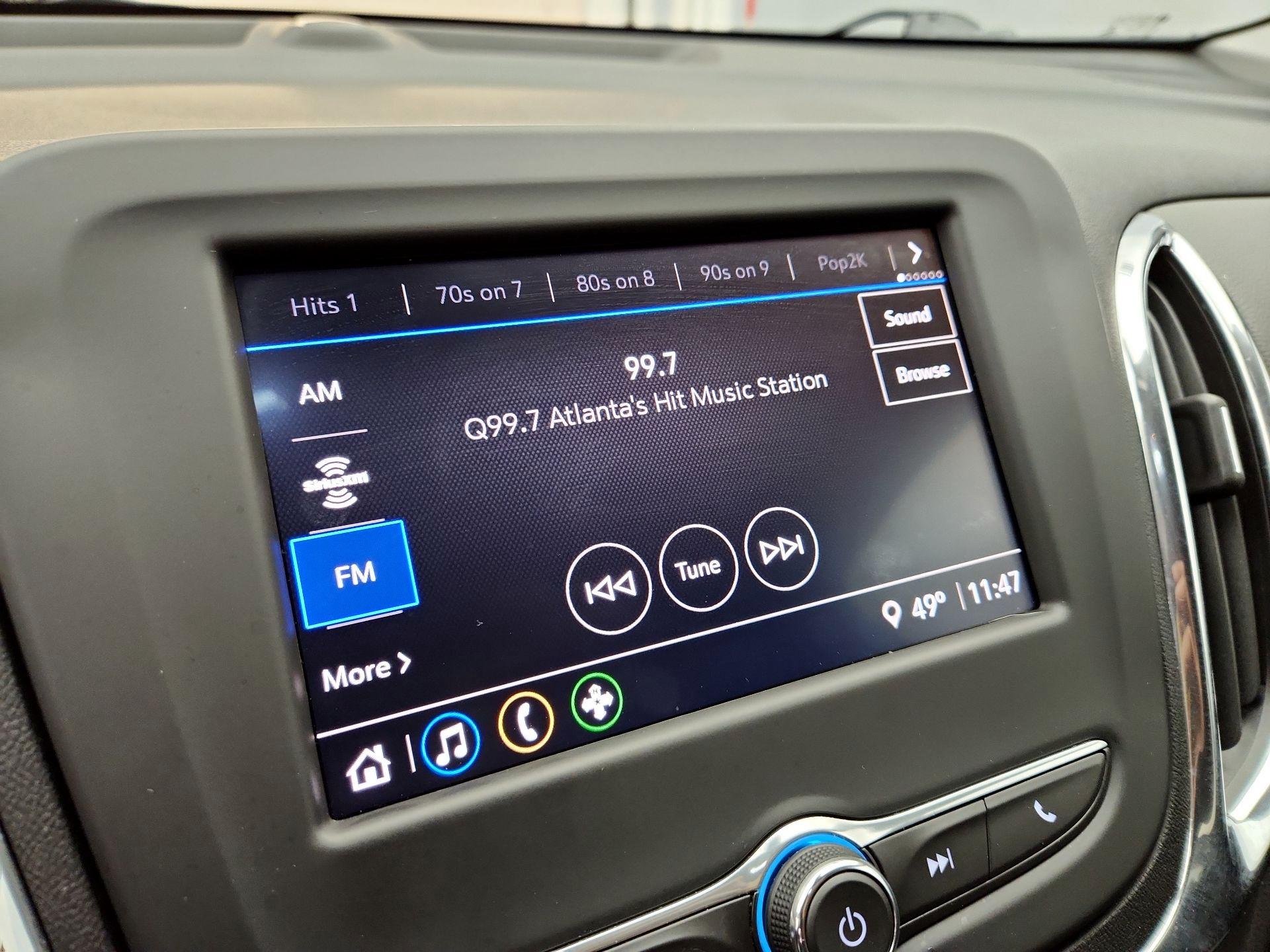 Thumbnail: 2022 Chevrolet Equinox - 15