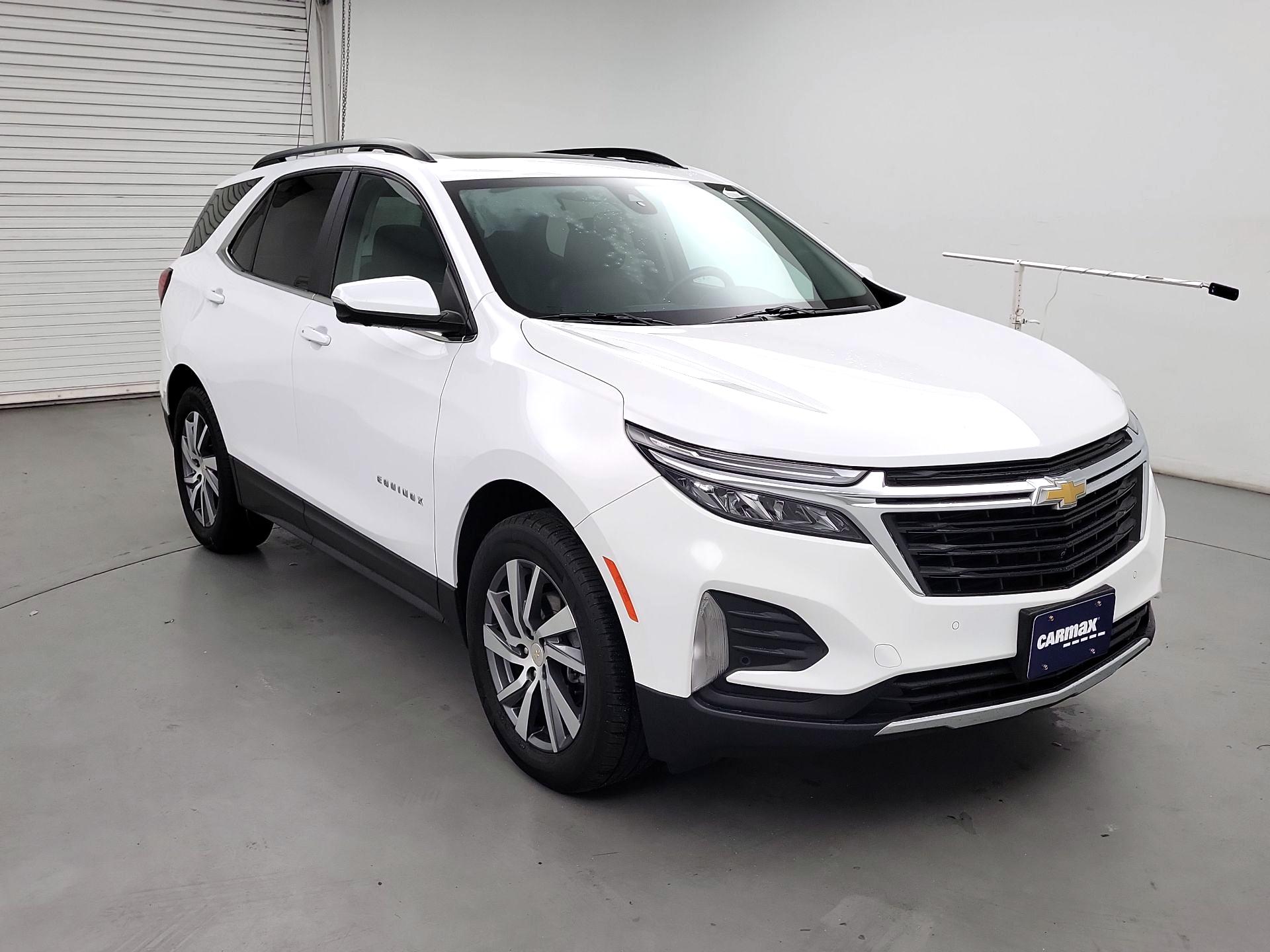 Thumbnail: 2022 Chevrolet Equinox - 1