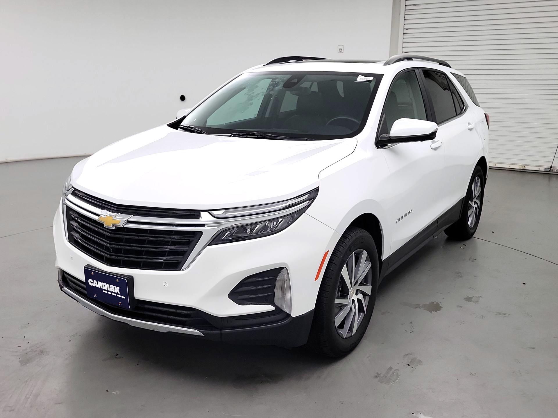 Thumbnail: 2022 Chevrolet Equinox - 3