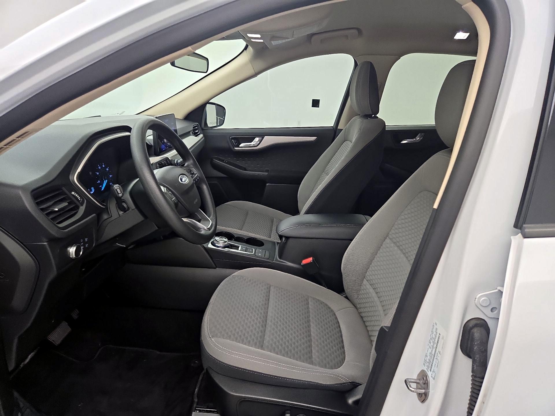 Thumbnail: 2020 Ford Escape - 11