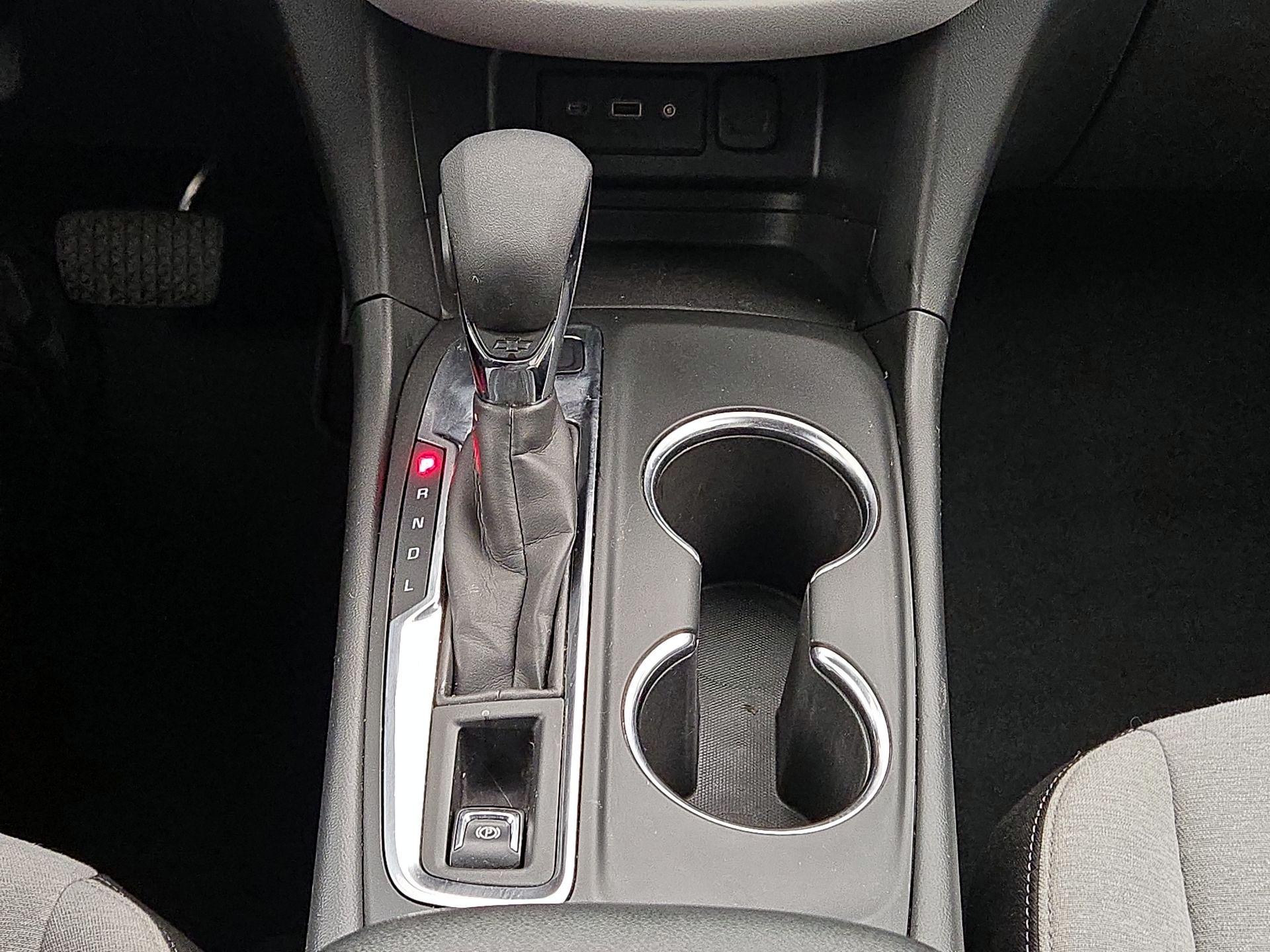 Thumbnail: 2022 Chevrolet Equinox - 17