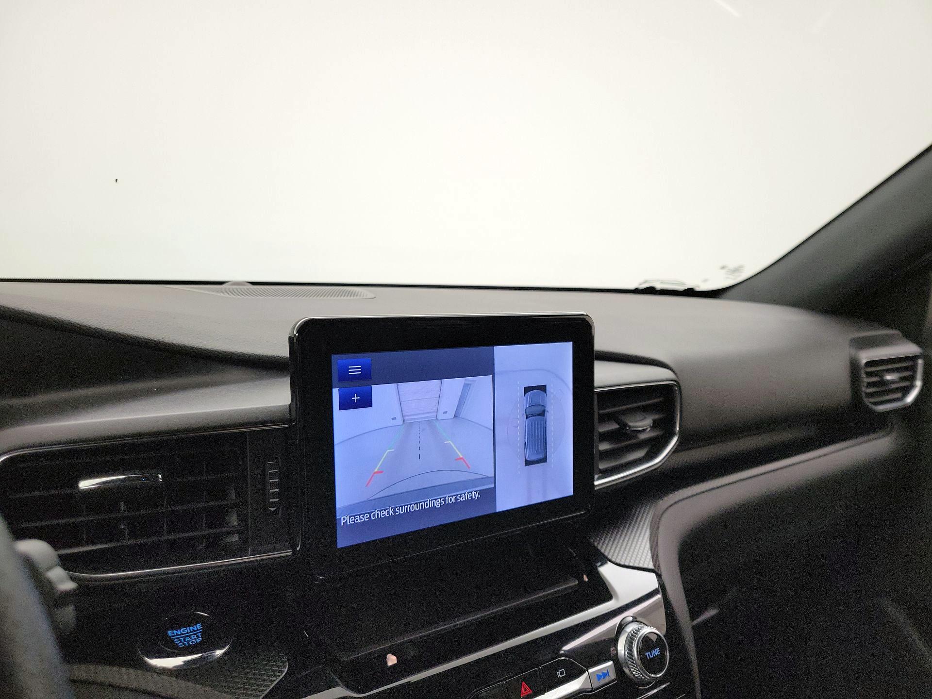 Thumbnail: 2023 Ford Explorer - 15