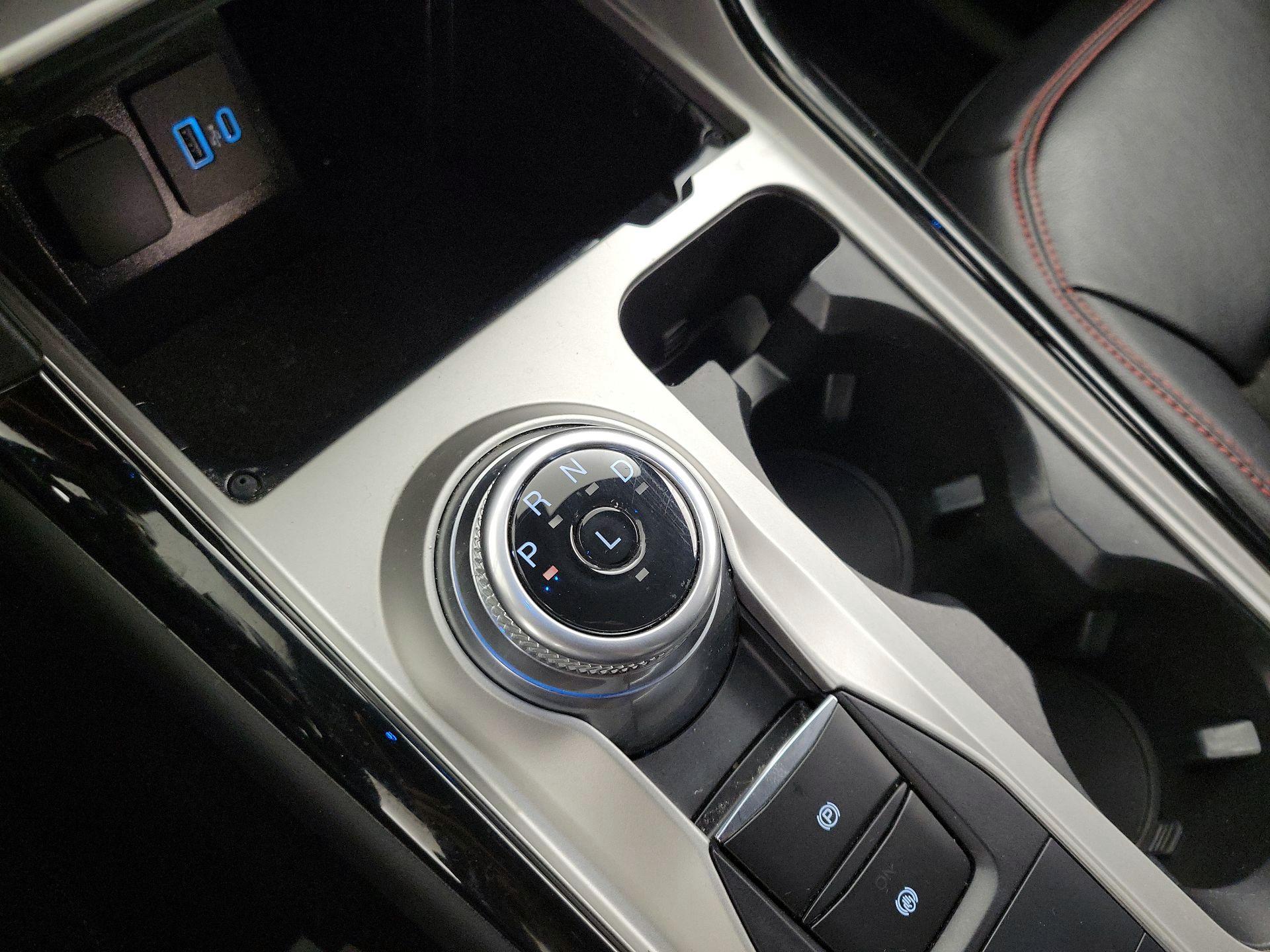 Thumbnail: 2023 Ford Explorer - 18