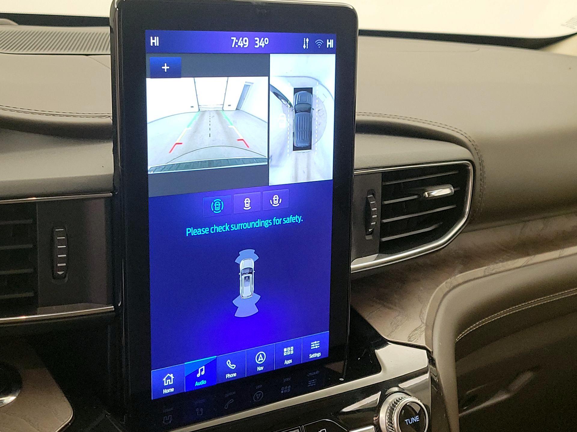 Thumbnail: 2022 Ford Explorer - 15