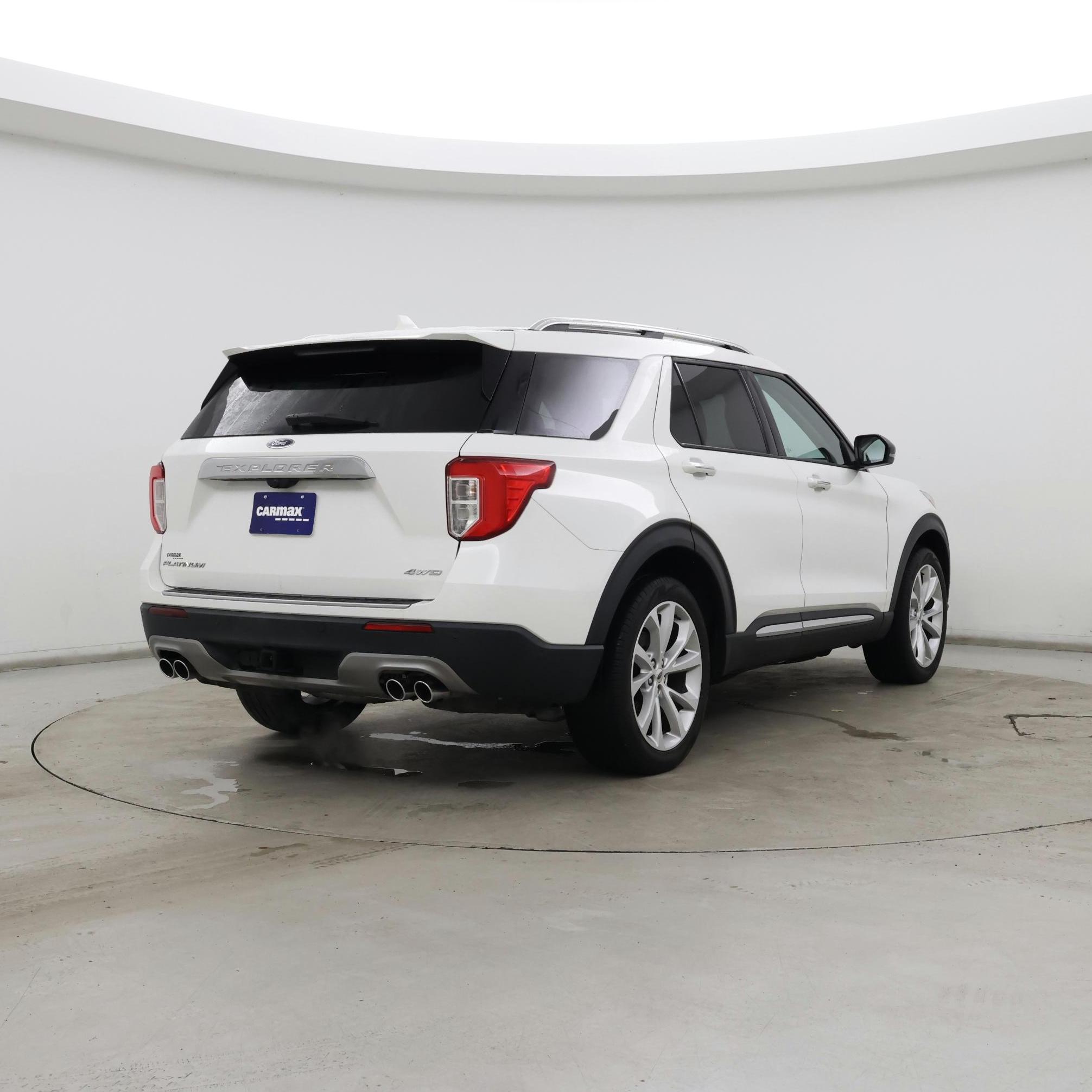 Thumbnail: 2022 Ford Explorer - 8