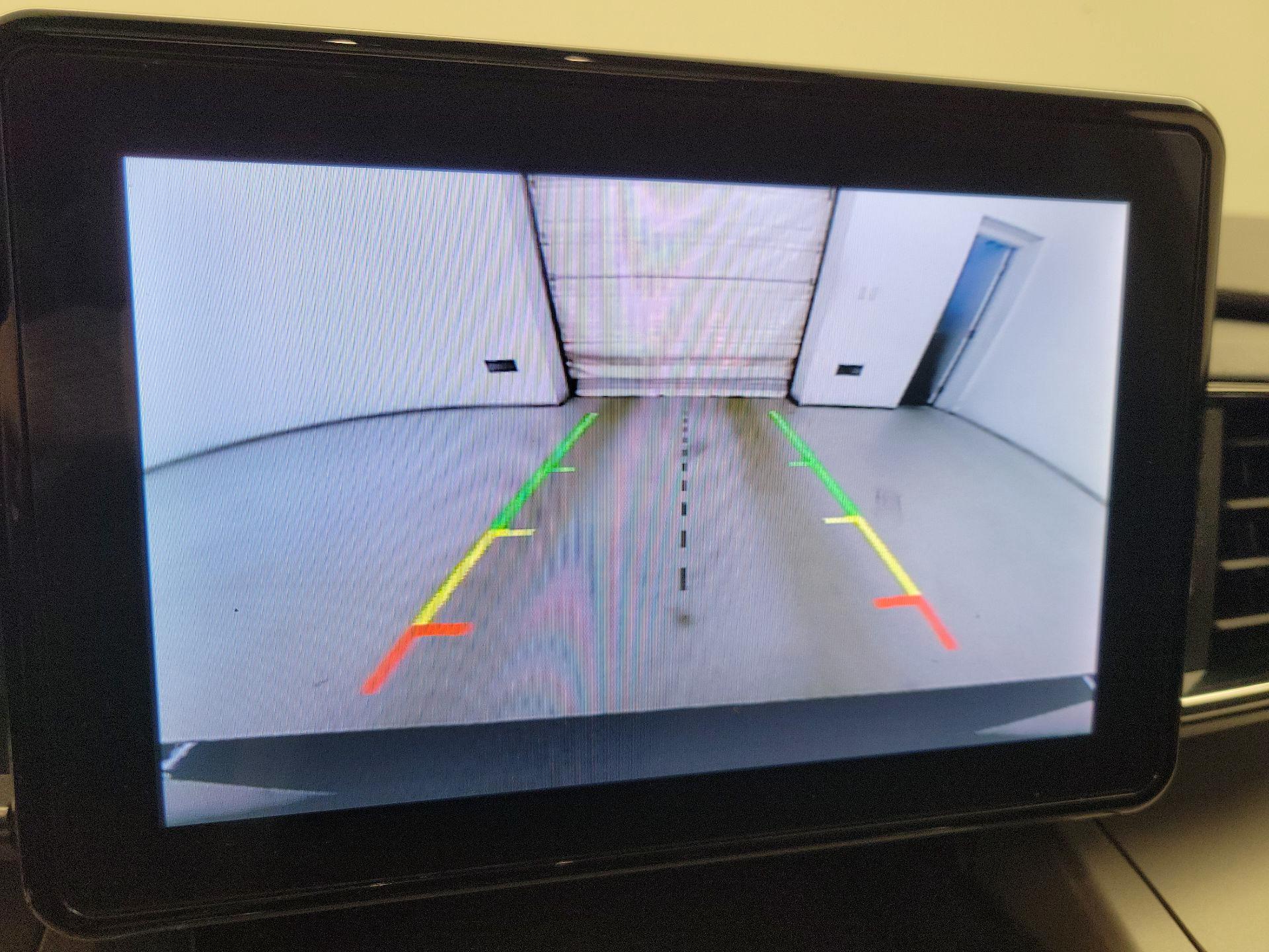 Thumbnail: 2022 Ford Explorer - 15