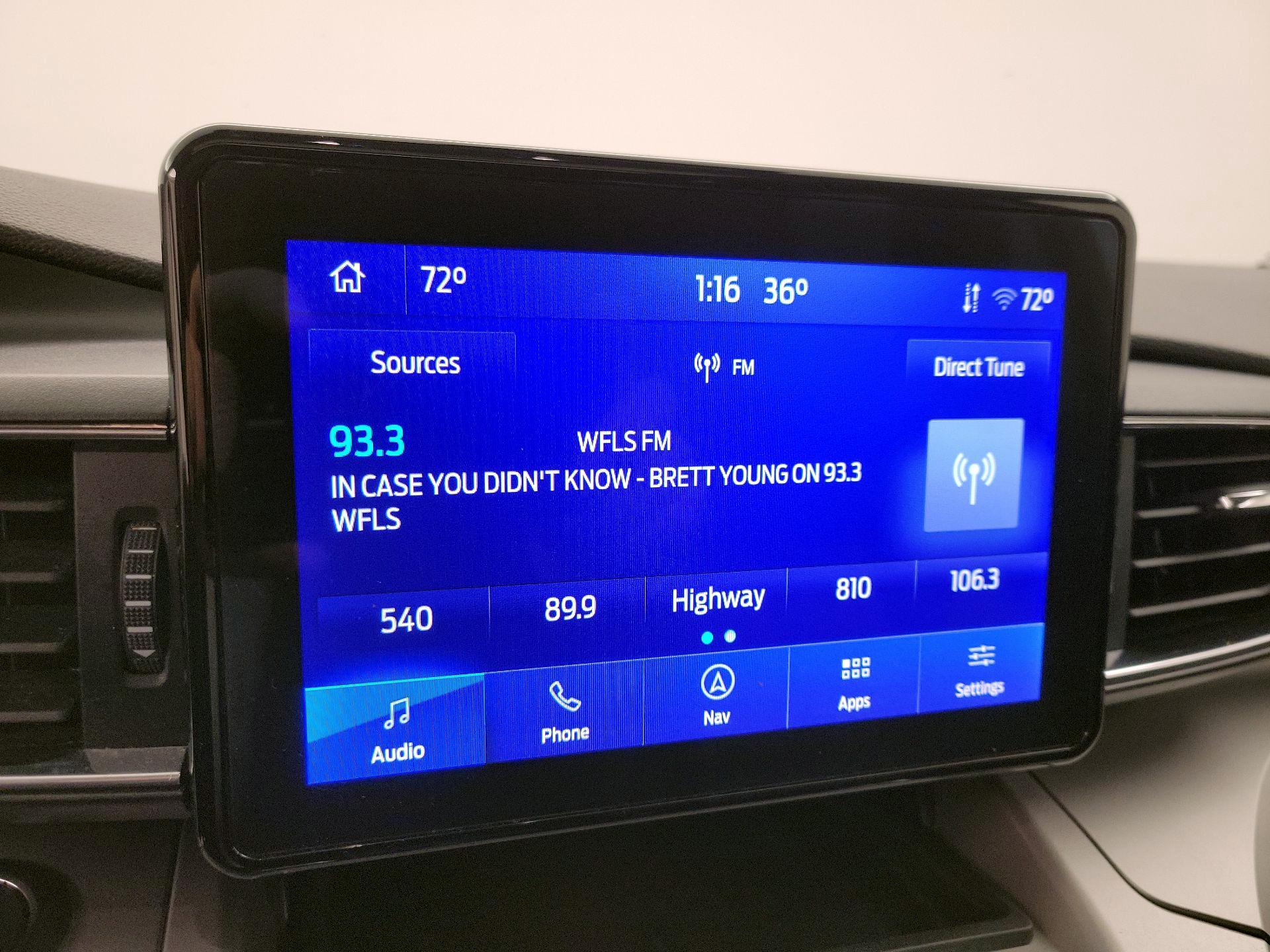 Thumbnail: 2022 Ford Explorer - 16