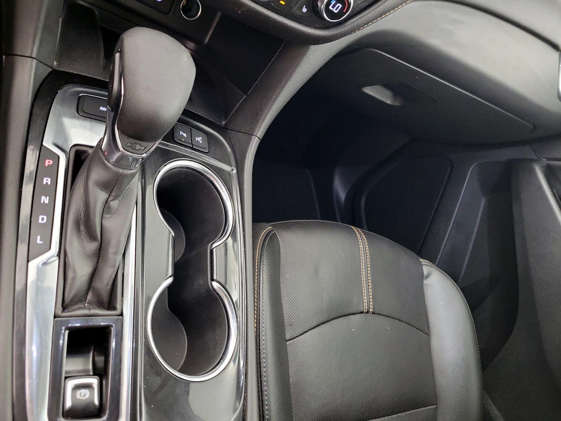 Thumbnail: 2022 Chevrolet Equinox - 16