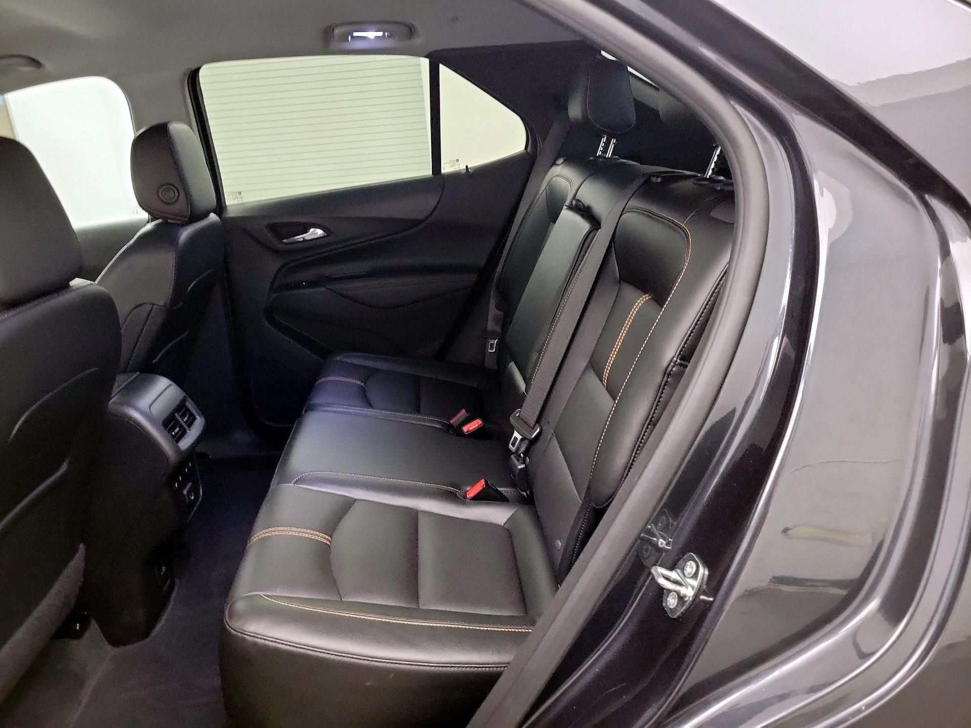 Thumbnail: 2022 Chevrolet Equinox - 18