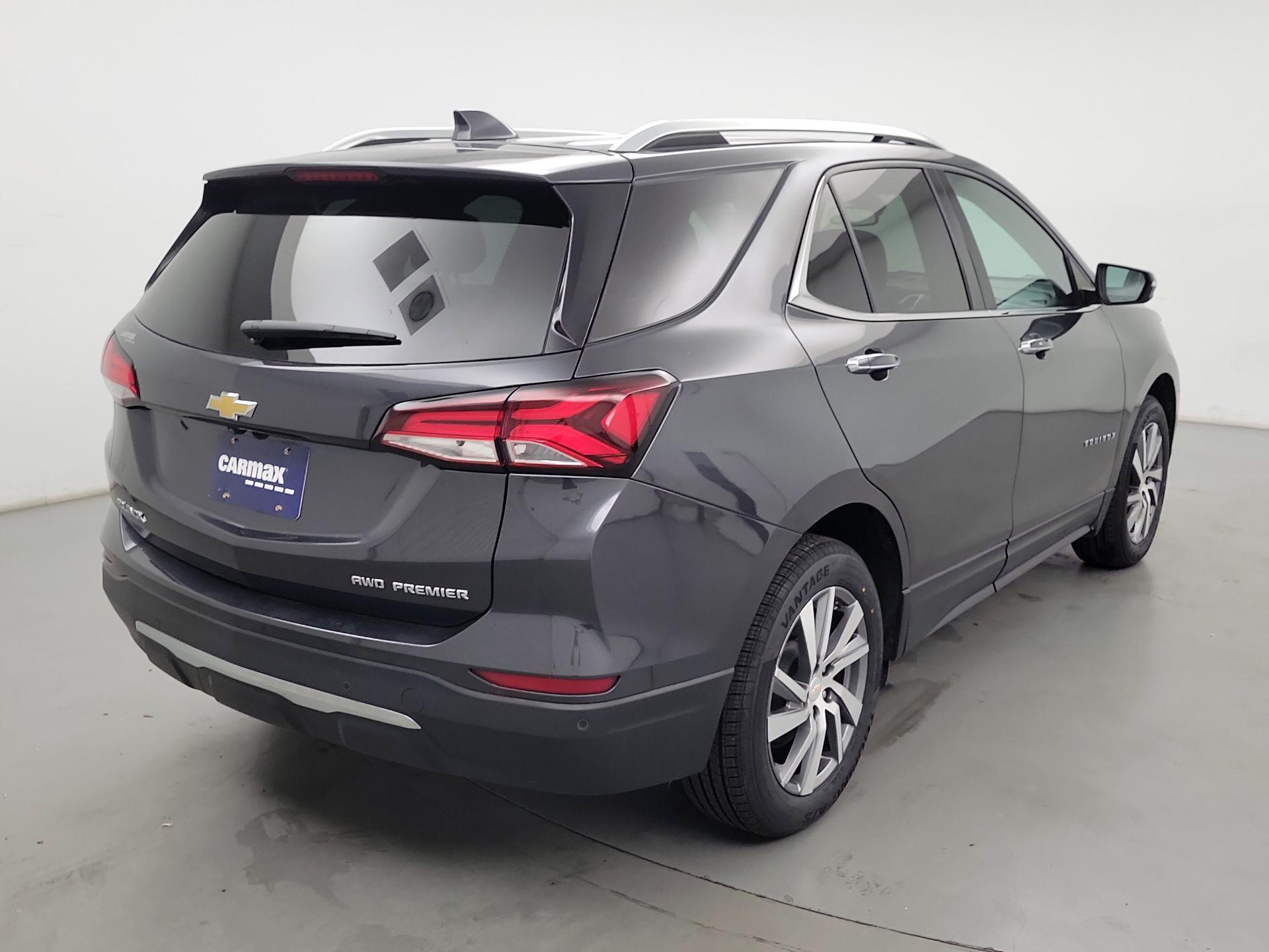 Thumbnail: 2022 Chevrolet Equinox - 5