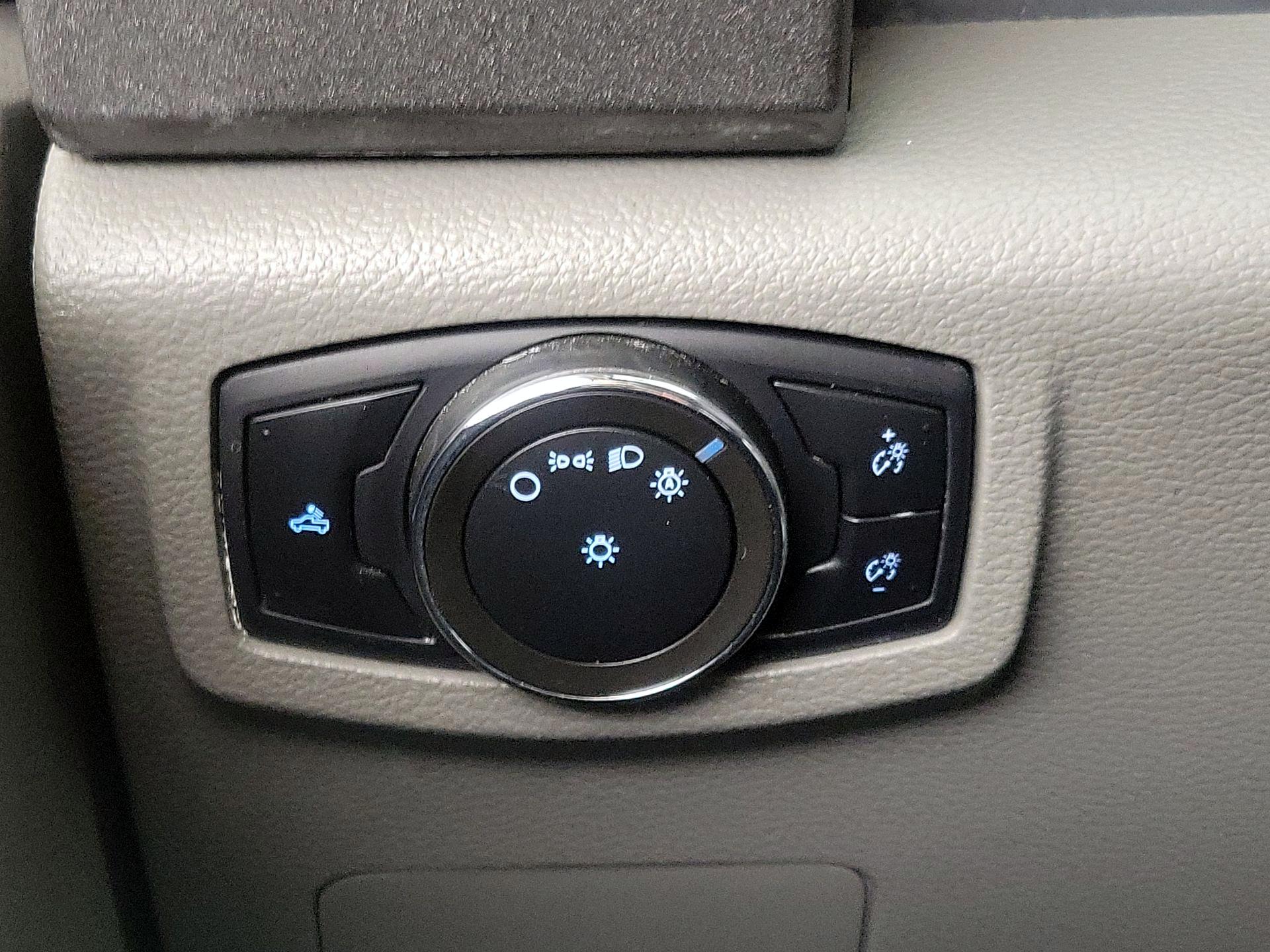 Thumbnail: 2022 Ford F-350 - 13