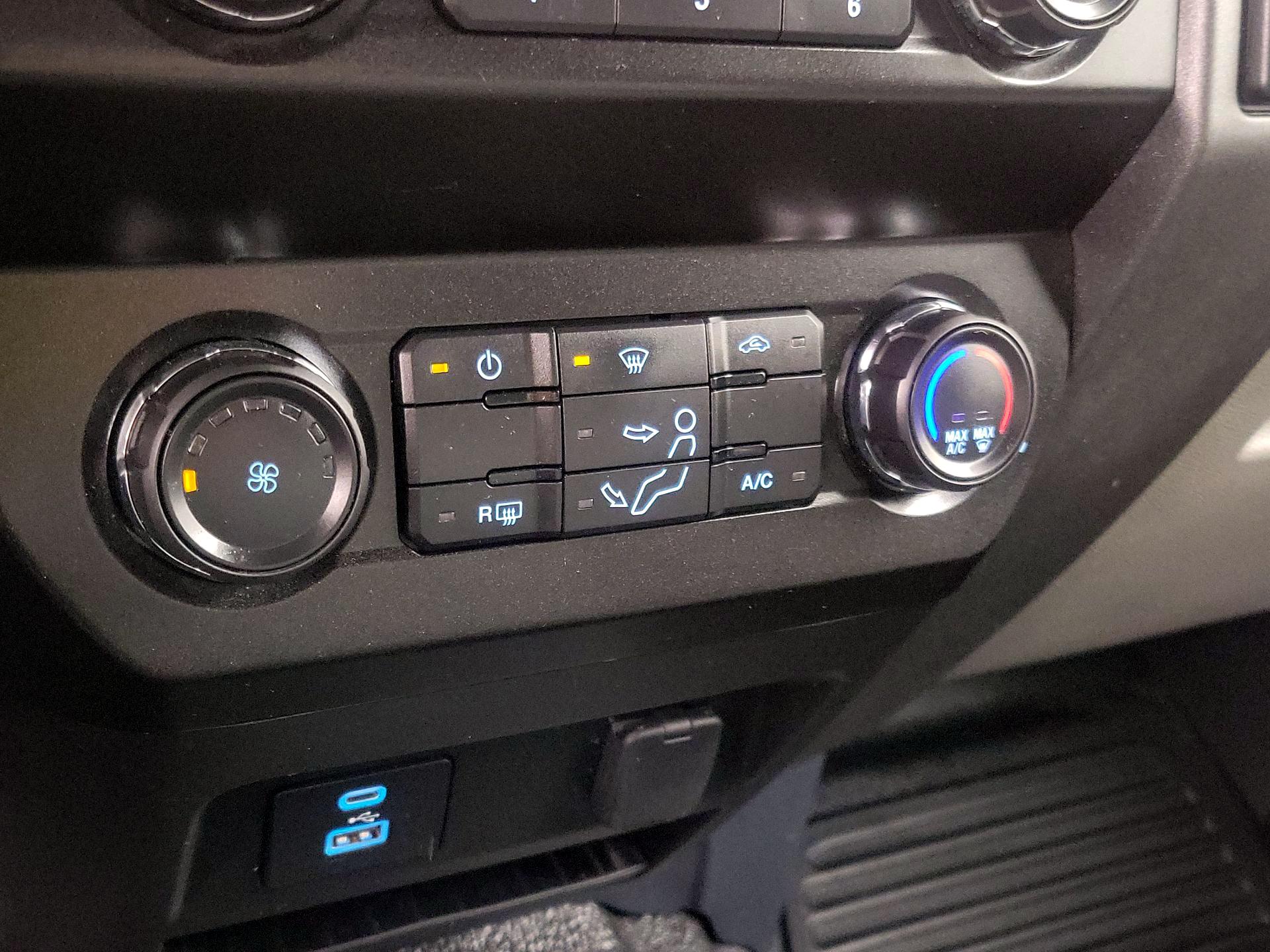 Thumbnail: 2022 Ford F-350 - 16