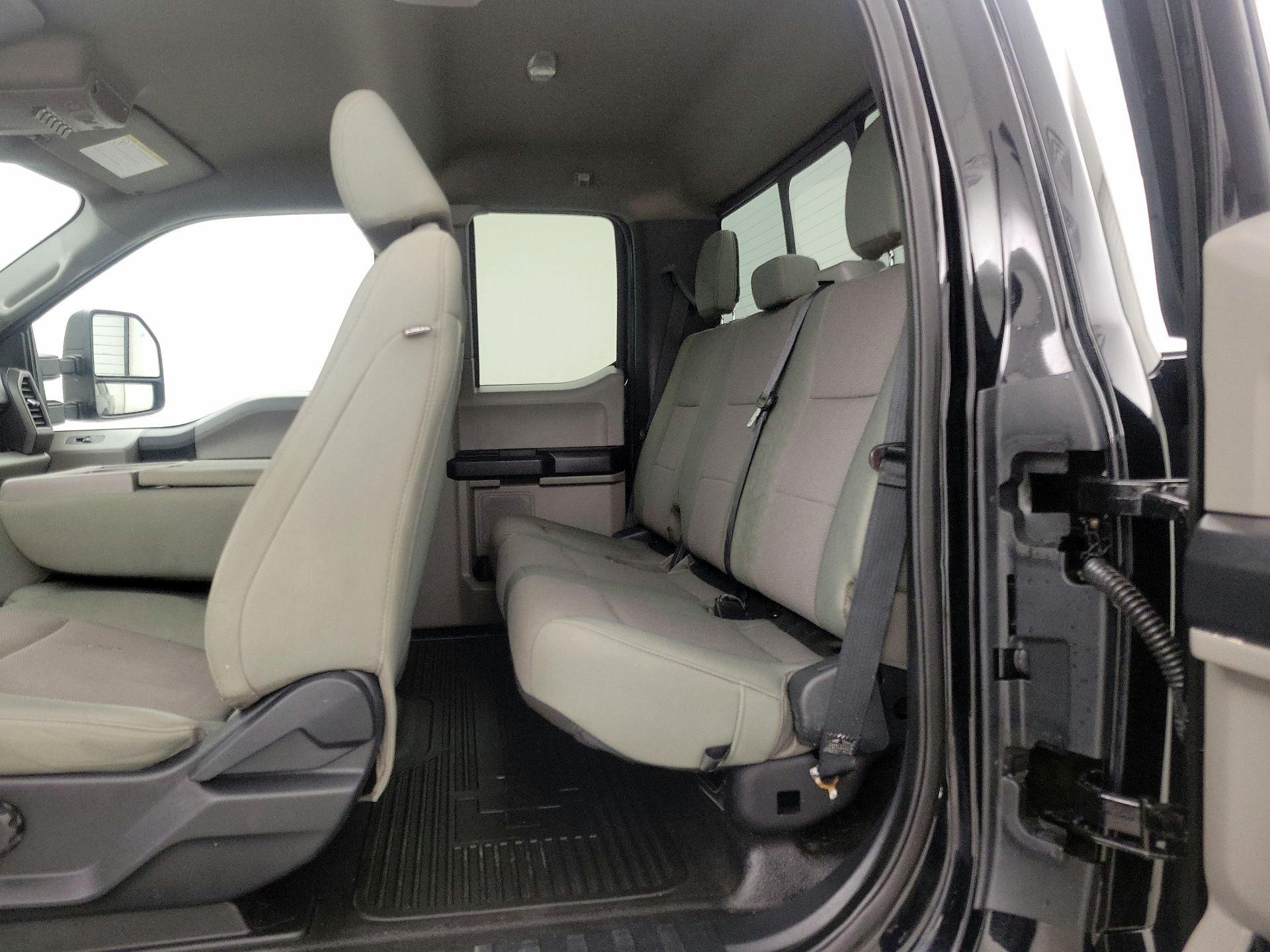 Thumbnail: 2022 Ford F-350 - 19