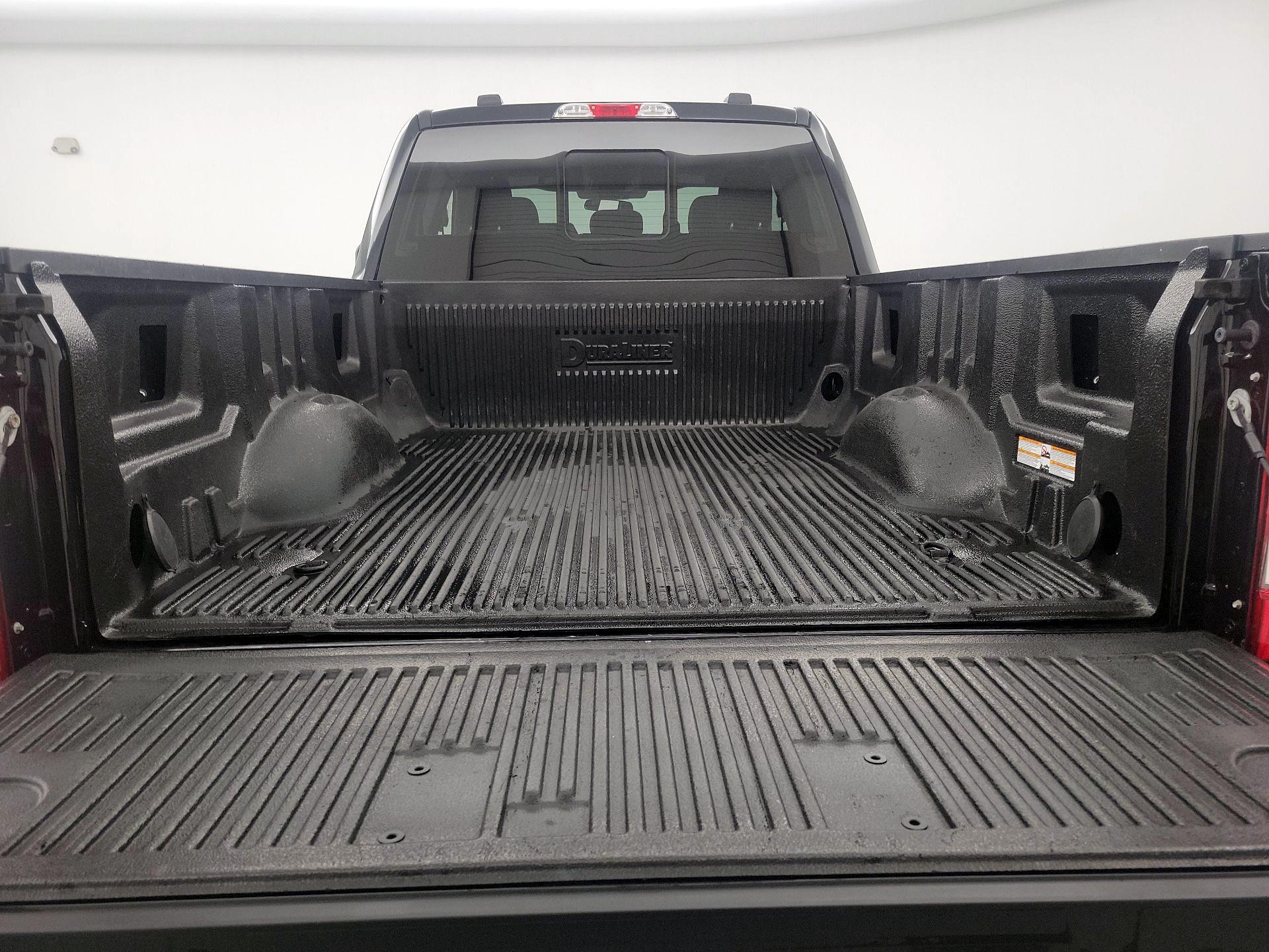 Thumbnail: 2022 Ford F-350 - 20