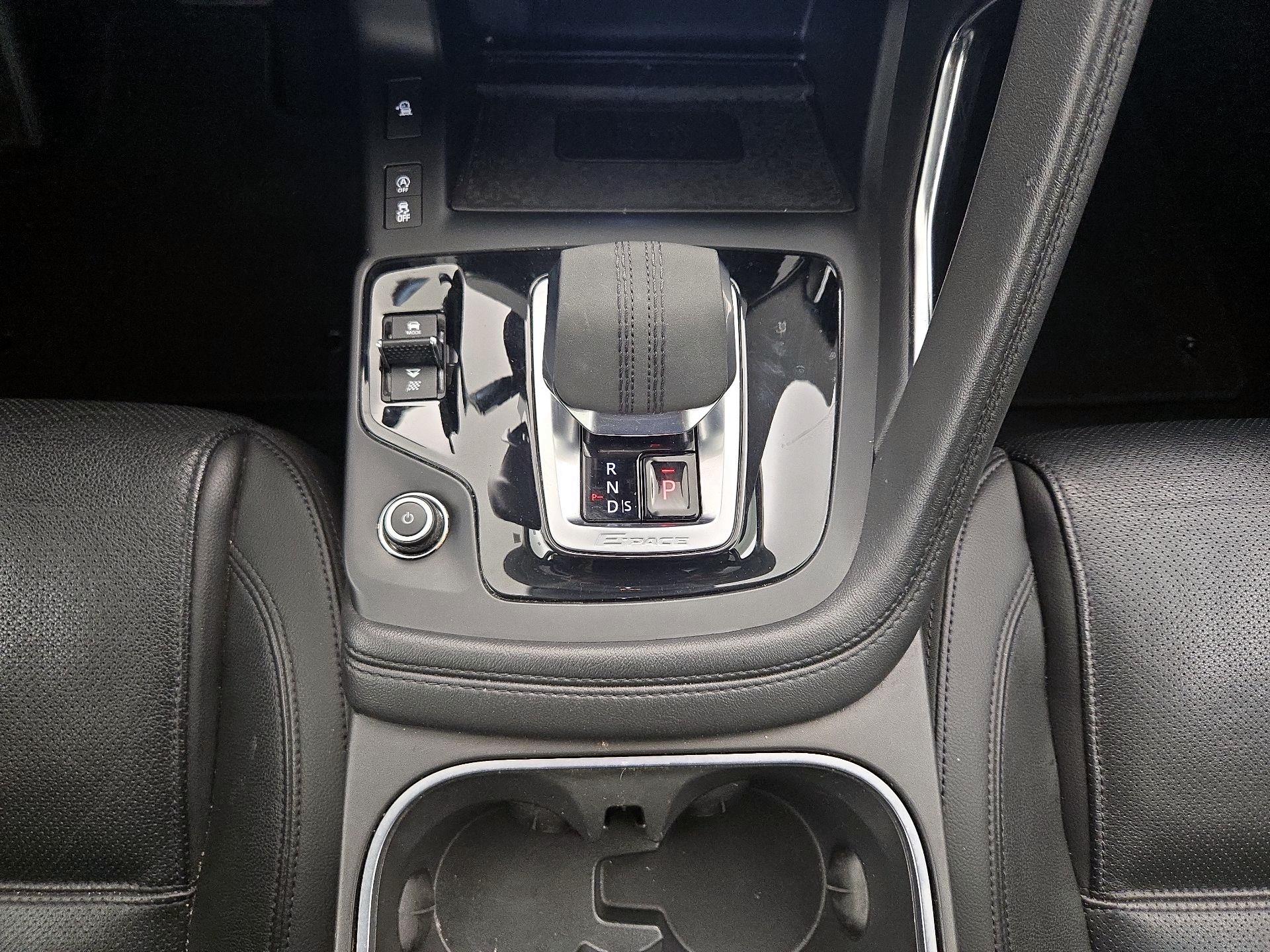 Thumbnail: 2022 Jaguar E-Pace - 18