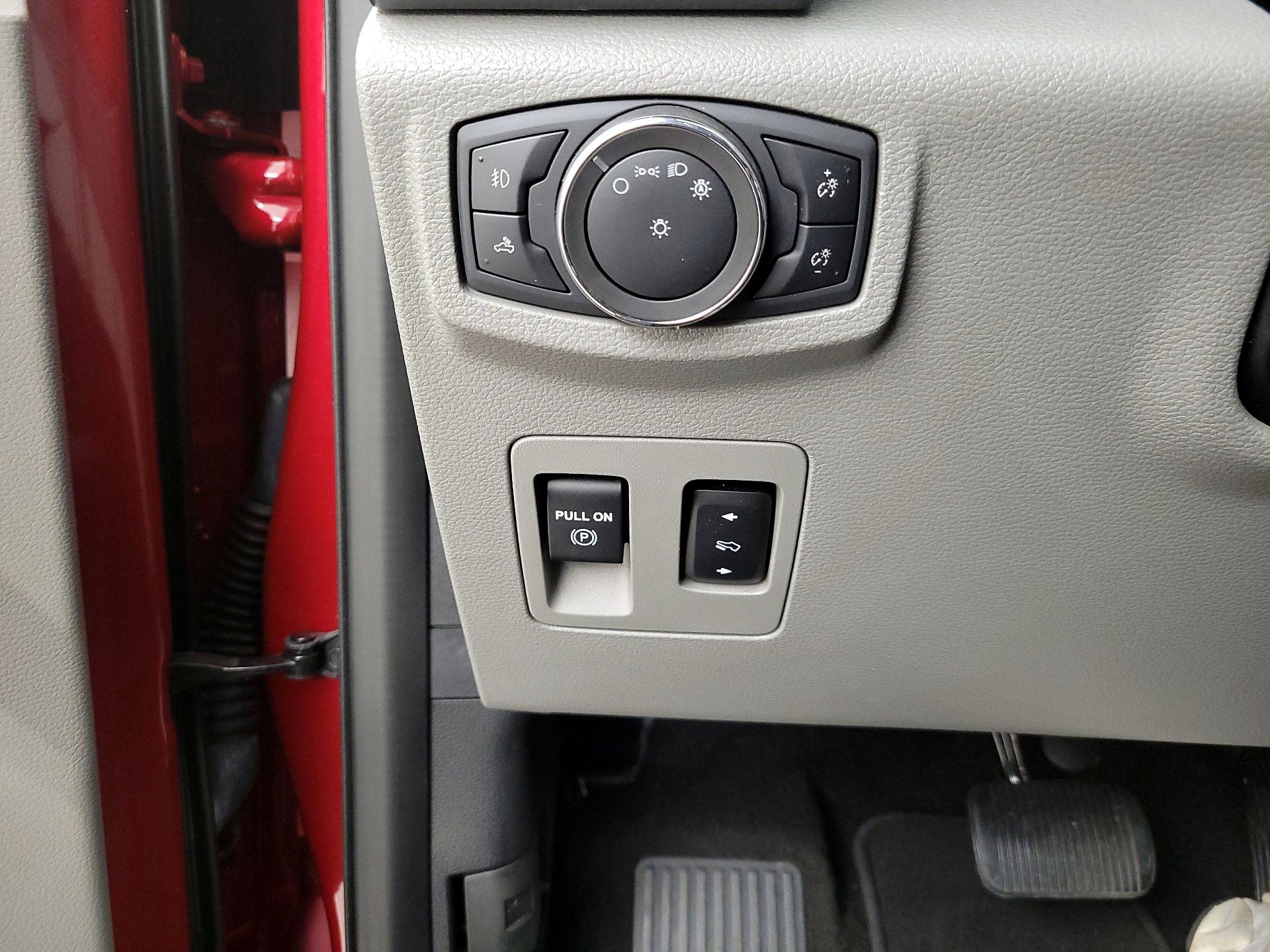 Thumbnail: 2020 Ford F-150 - 13