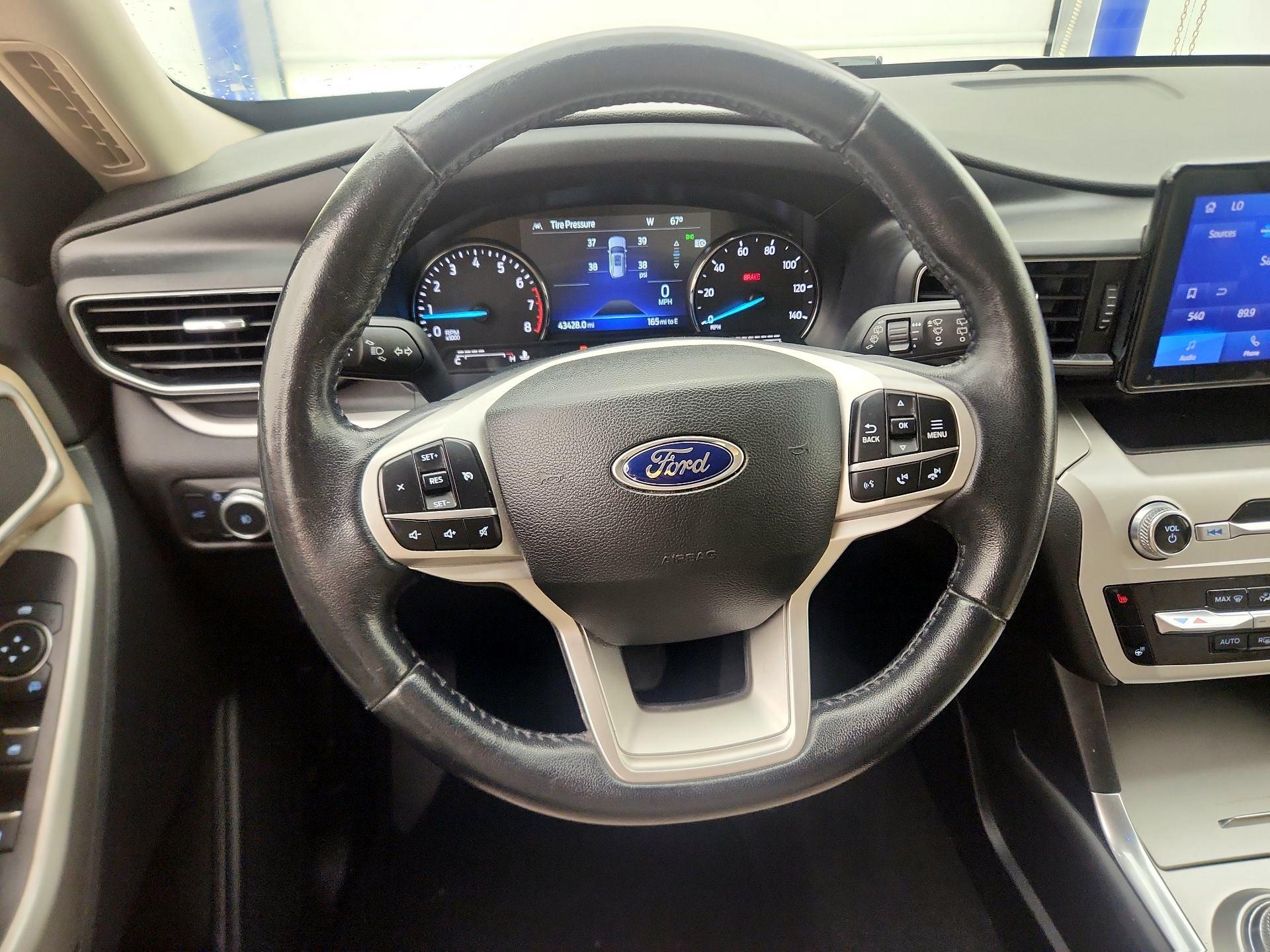 Thumbnail: 2022 Ford Explorer - 10