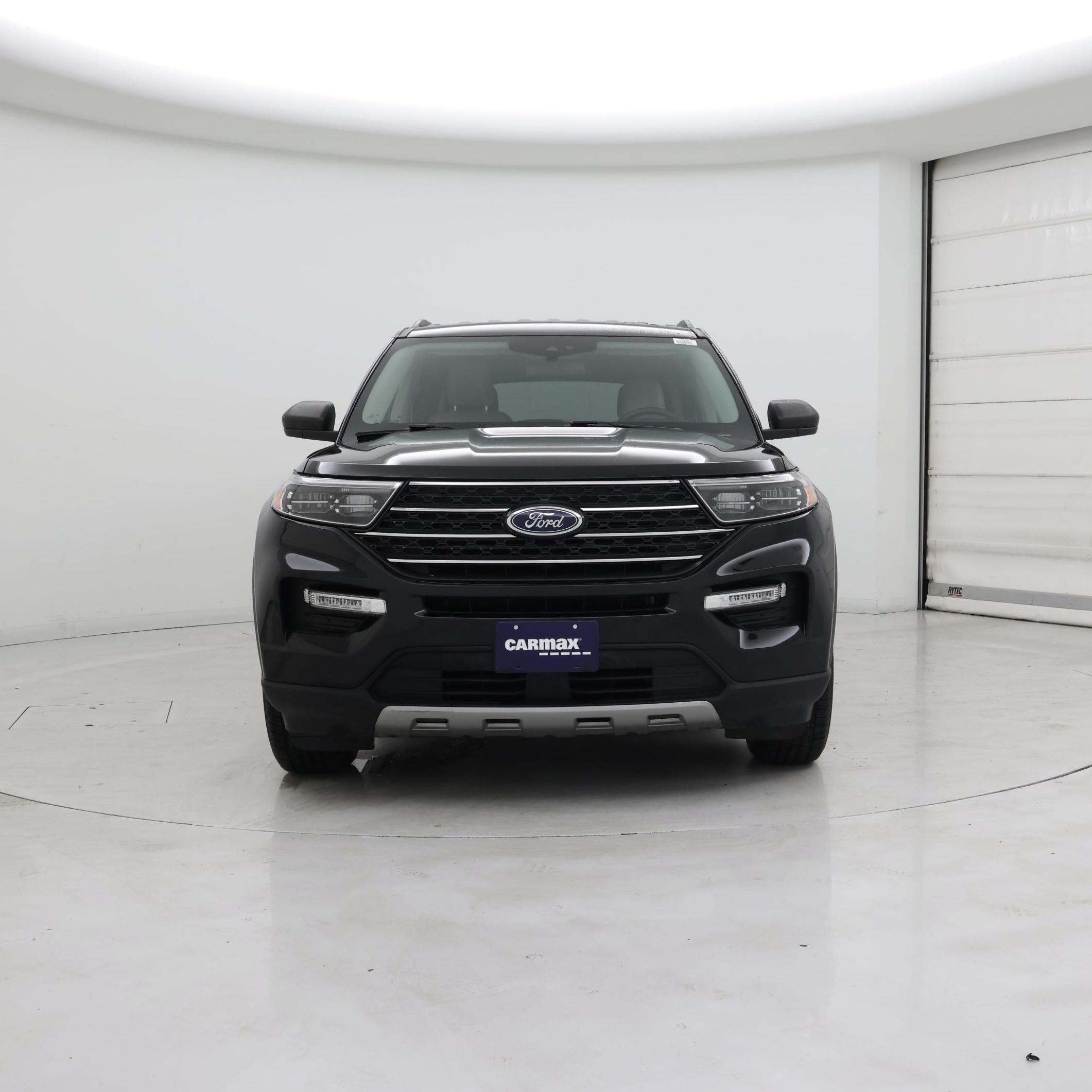 Thumbnail: 2022 Ford Explorer - 5