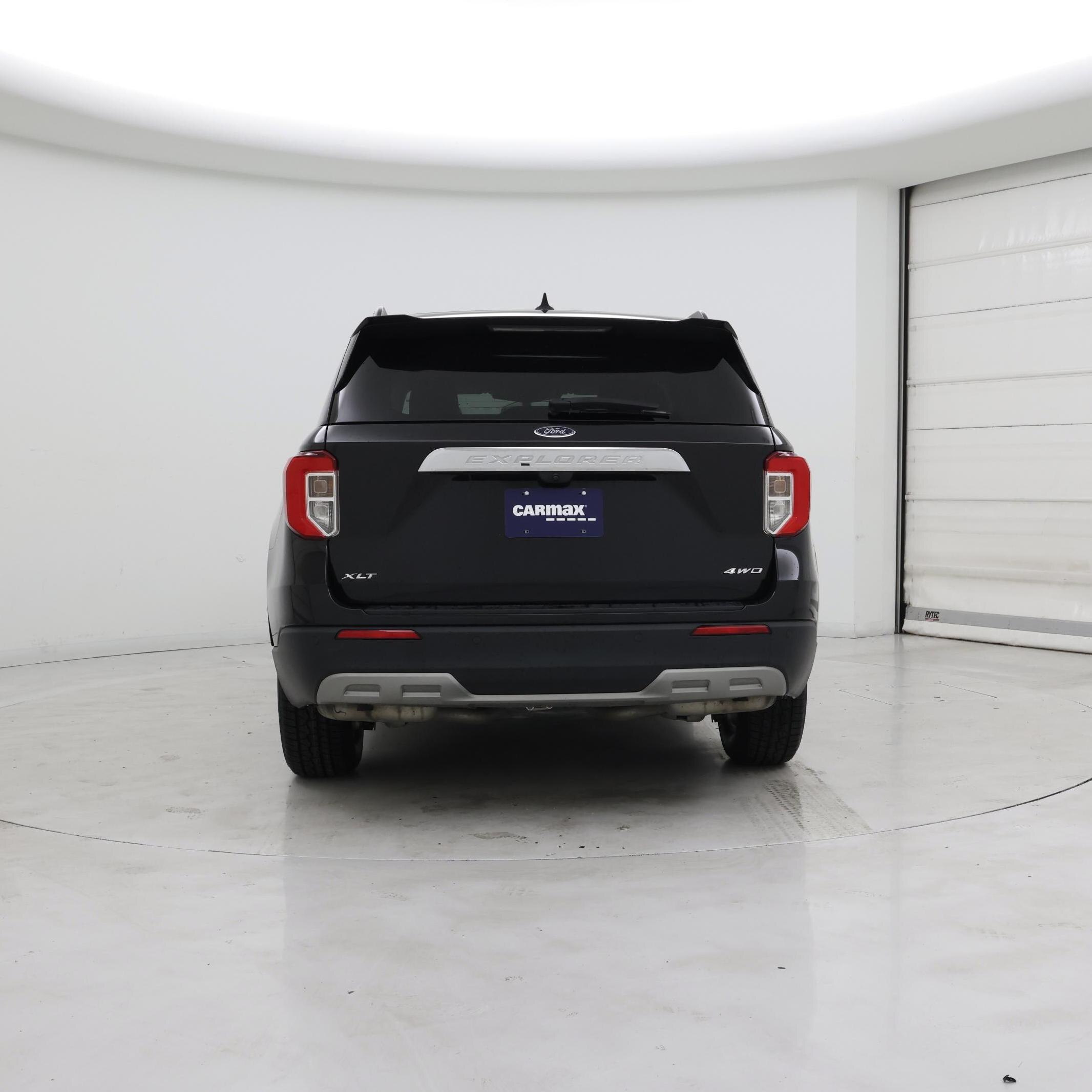 Thumbnail: 2022 Ford Explorer - 6