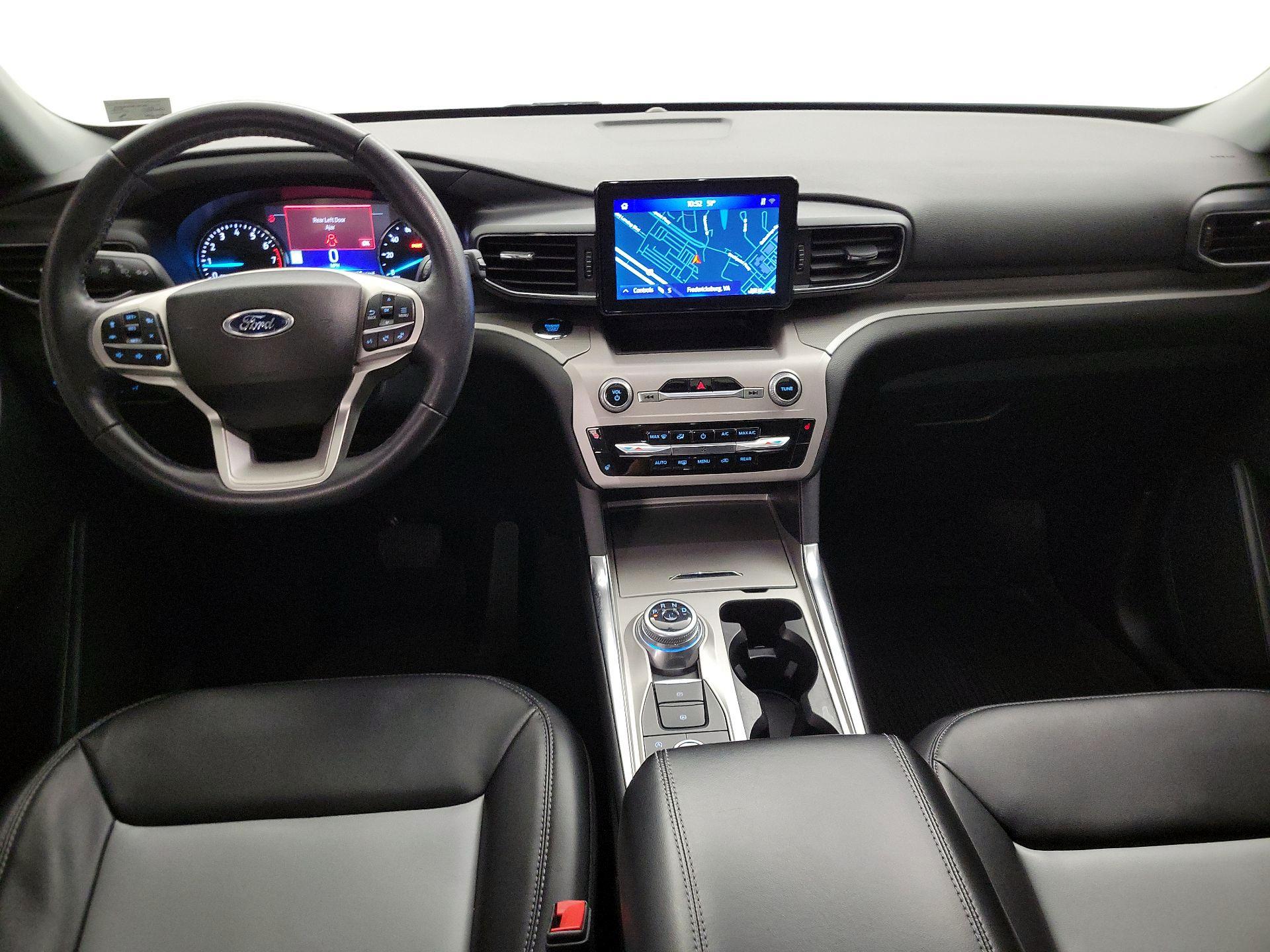 Thumbnail: 2023 Ford Explorer - 9