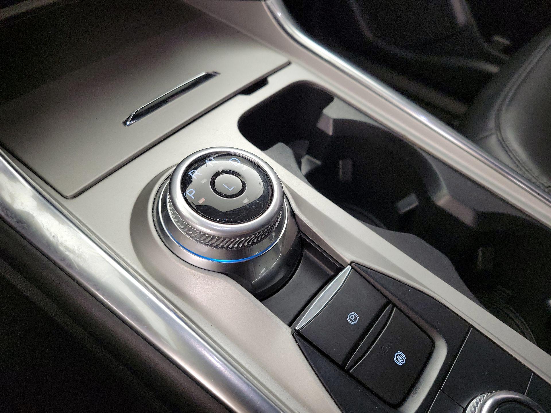 Thumbnail: 2023 Ford Explorer - 18