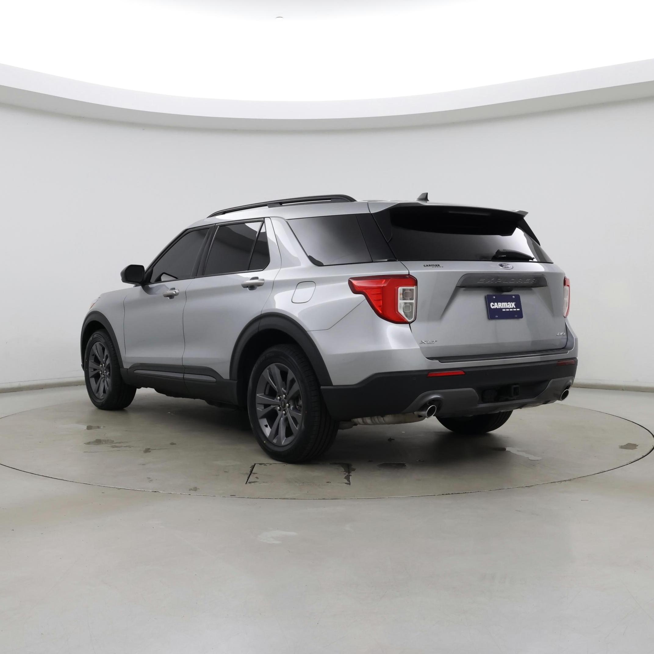 Thumbnail: 2023 Ford Explorer - 2