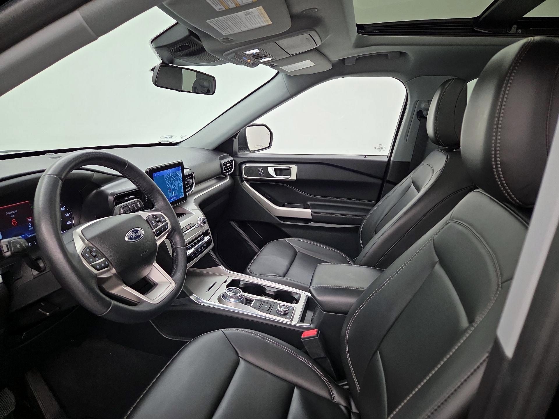 Thumbnail: 2022 Ford Explorer - 11