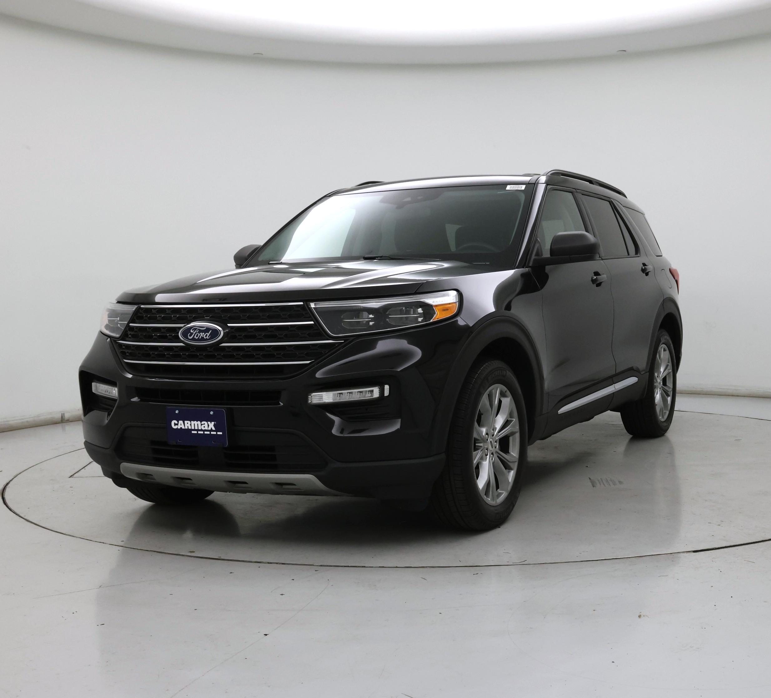 Thumbnail: 2022 Ford Explorer - 4