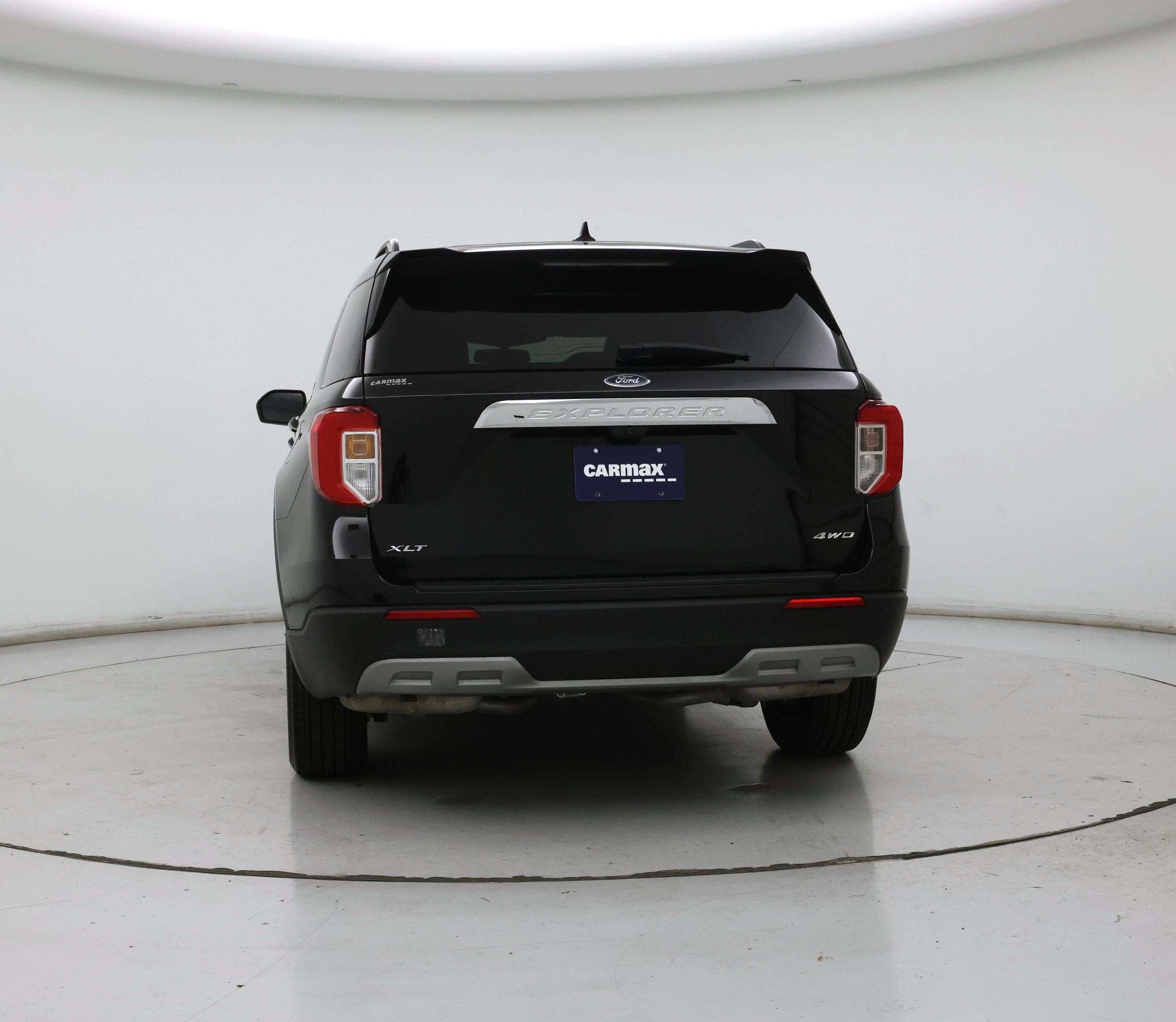 Thumbnail: 2022 Ford Explorer - 6