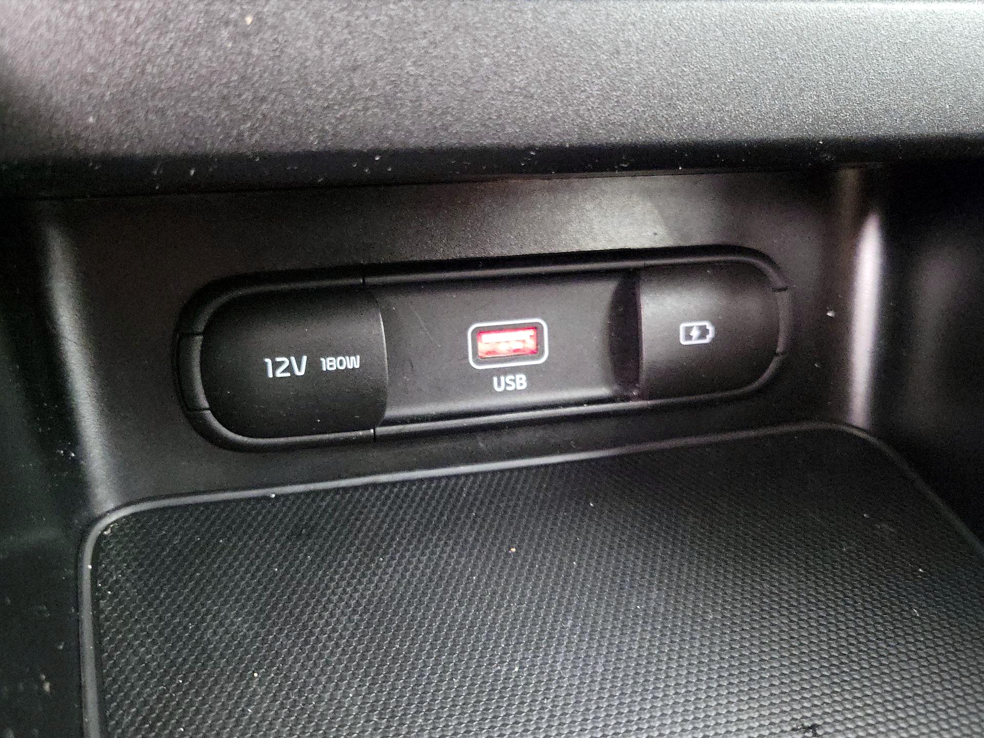 Thumbnail: 2023 Kia Forte - 19