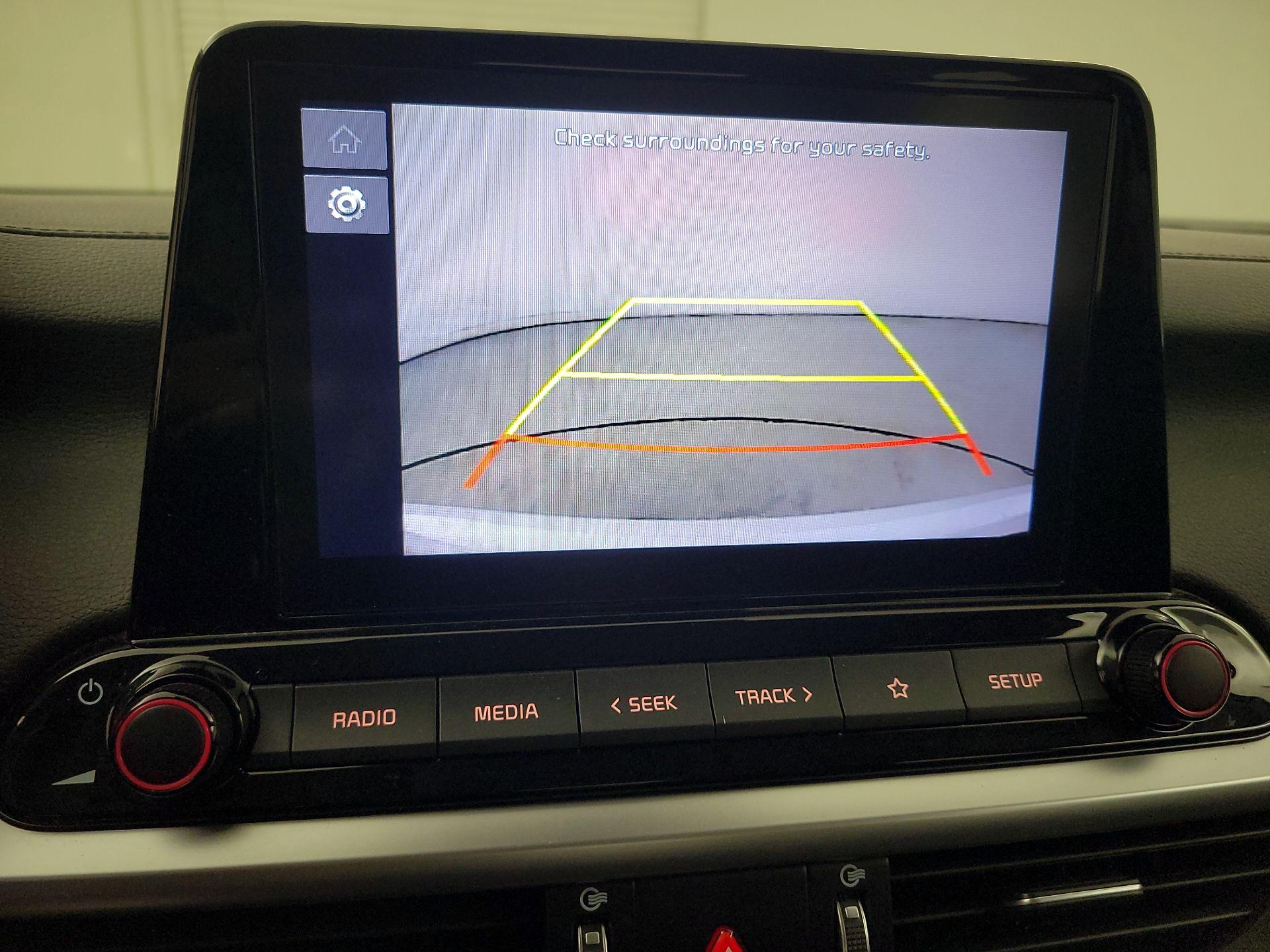 Thumbnail: 2022 Kia Forte - 14