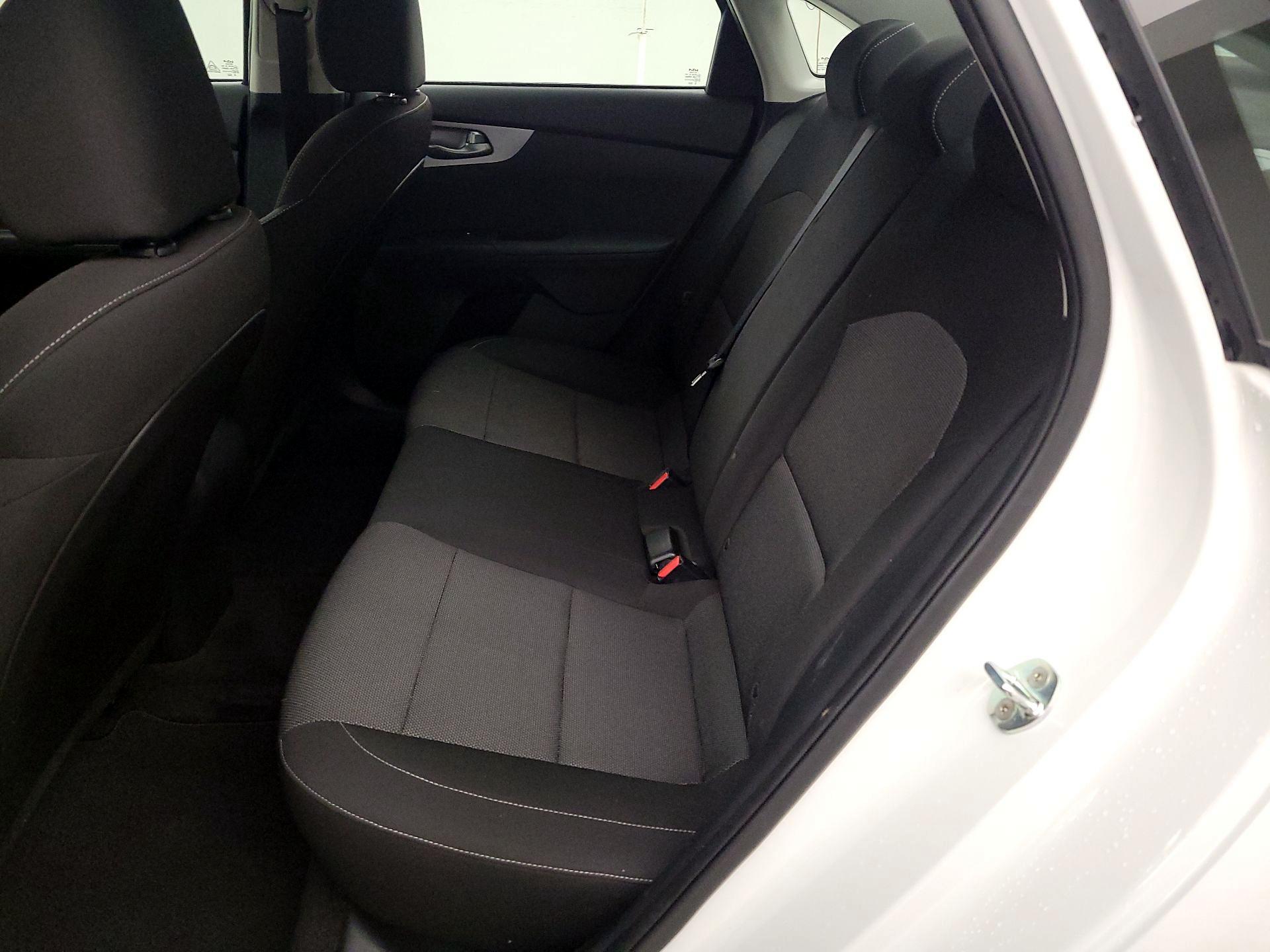 Thumbnail: 2022 Kia Forte - 19