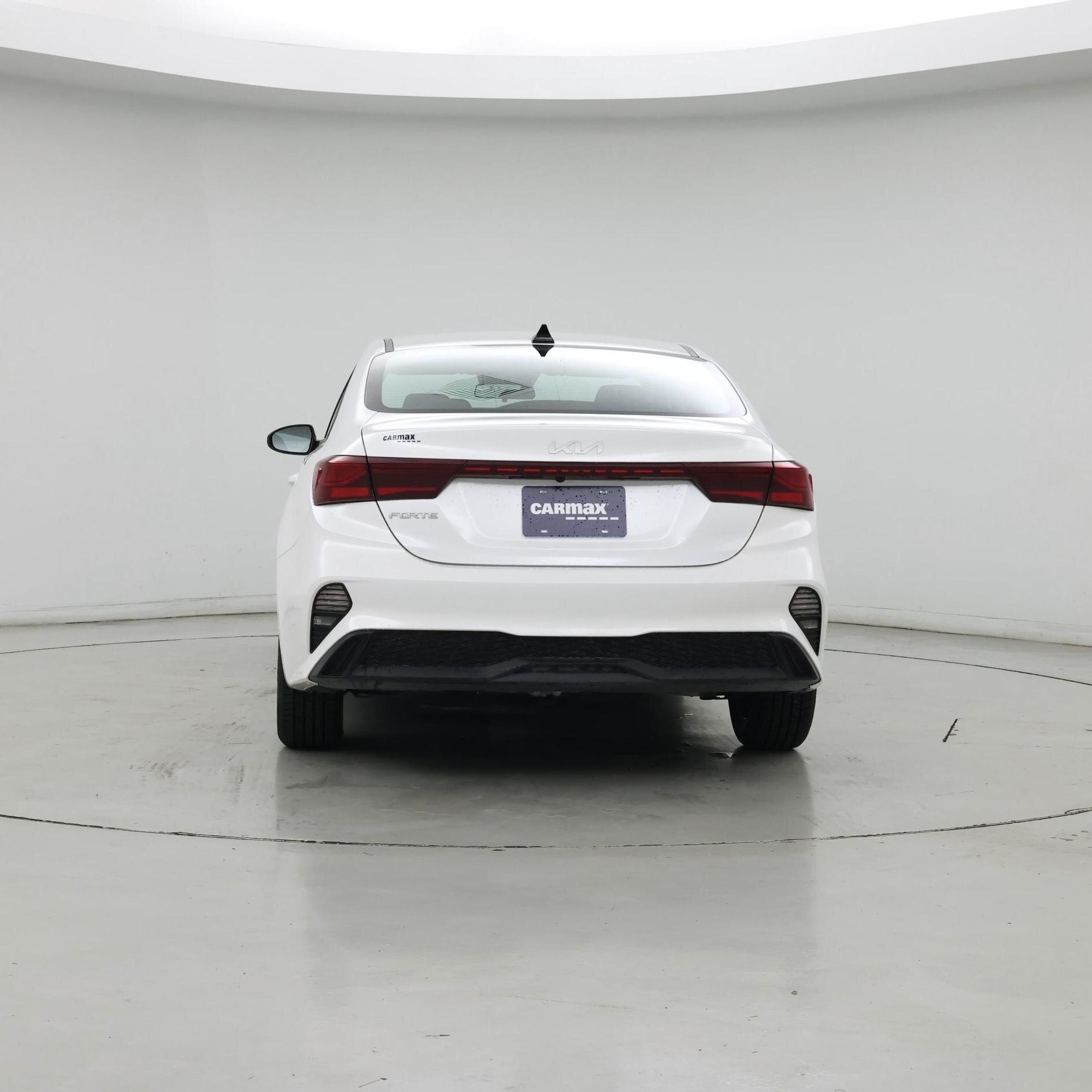 Thumbnail: 2022 Kia Forte - 6